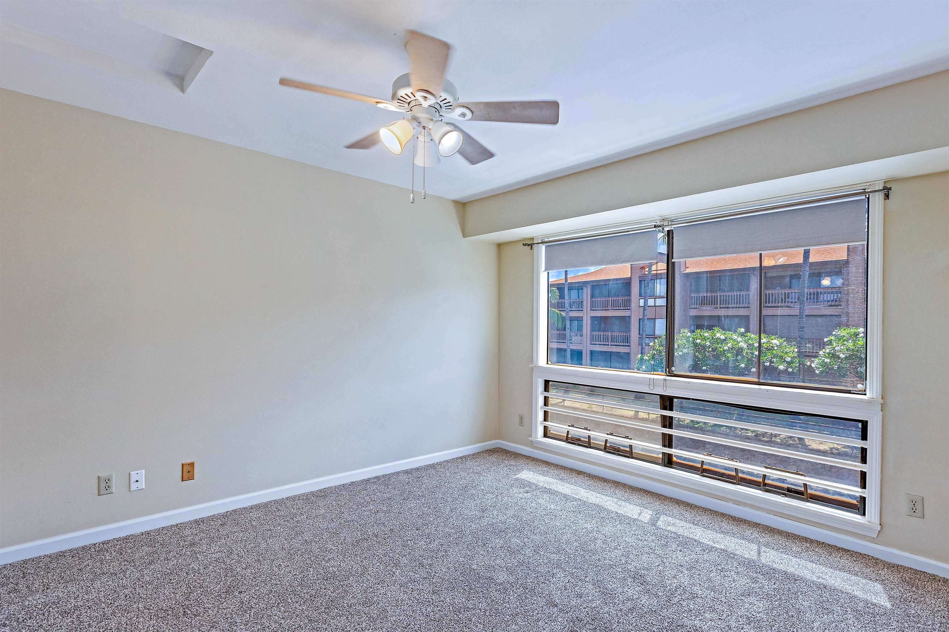 Maui Lani Terraces condo # D305, Lahaina, Hawaii - photo 8 of 32