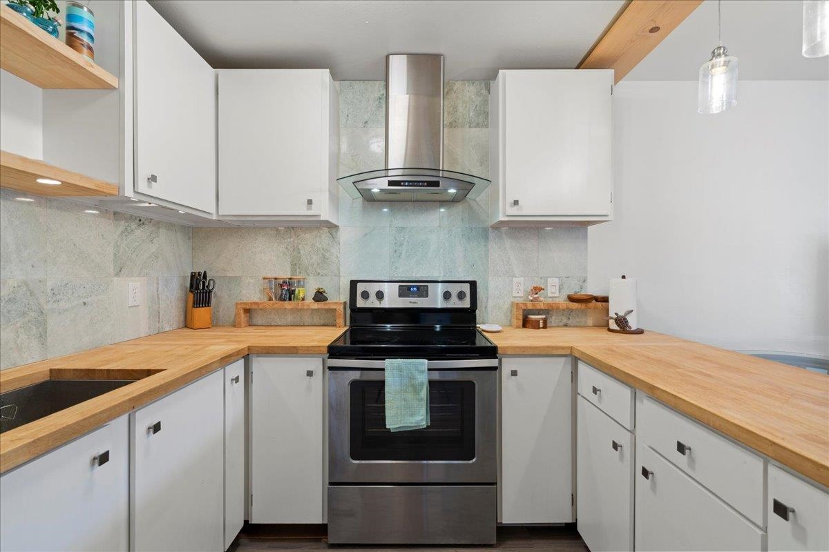 Maui Lani Terraces condo # E102, Lahaina, Hawaii - photo 23 of 41