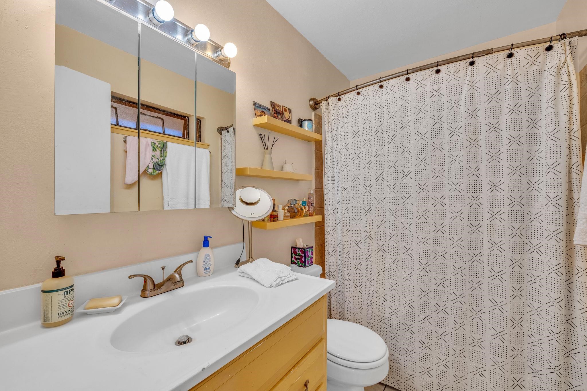 Maui Lani Terraces condo # F-201, Lahaina, Hawaii - photo 20 of 34