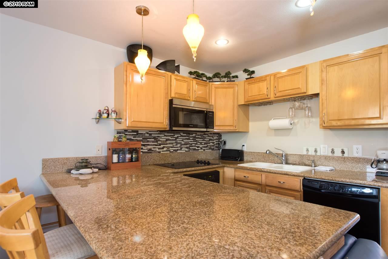 Maui Lani Terraces condo # F-307, Lahaina, Hawaii - photo 5 of 30