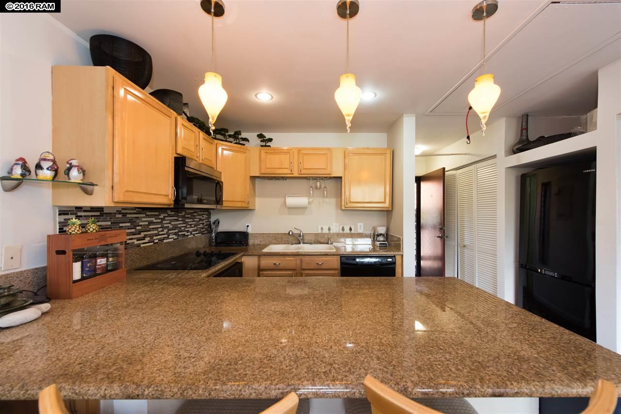 Maui Lani Terraces condo # F-307, Lahaina, Hawaii - photo 6 of 30