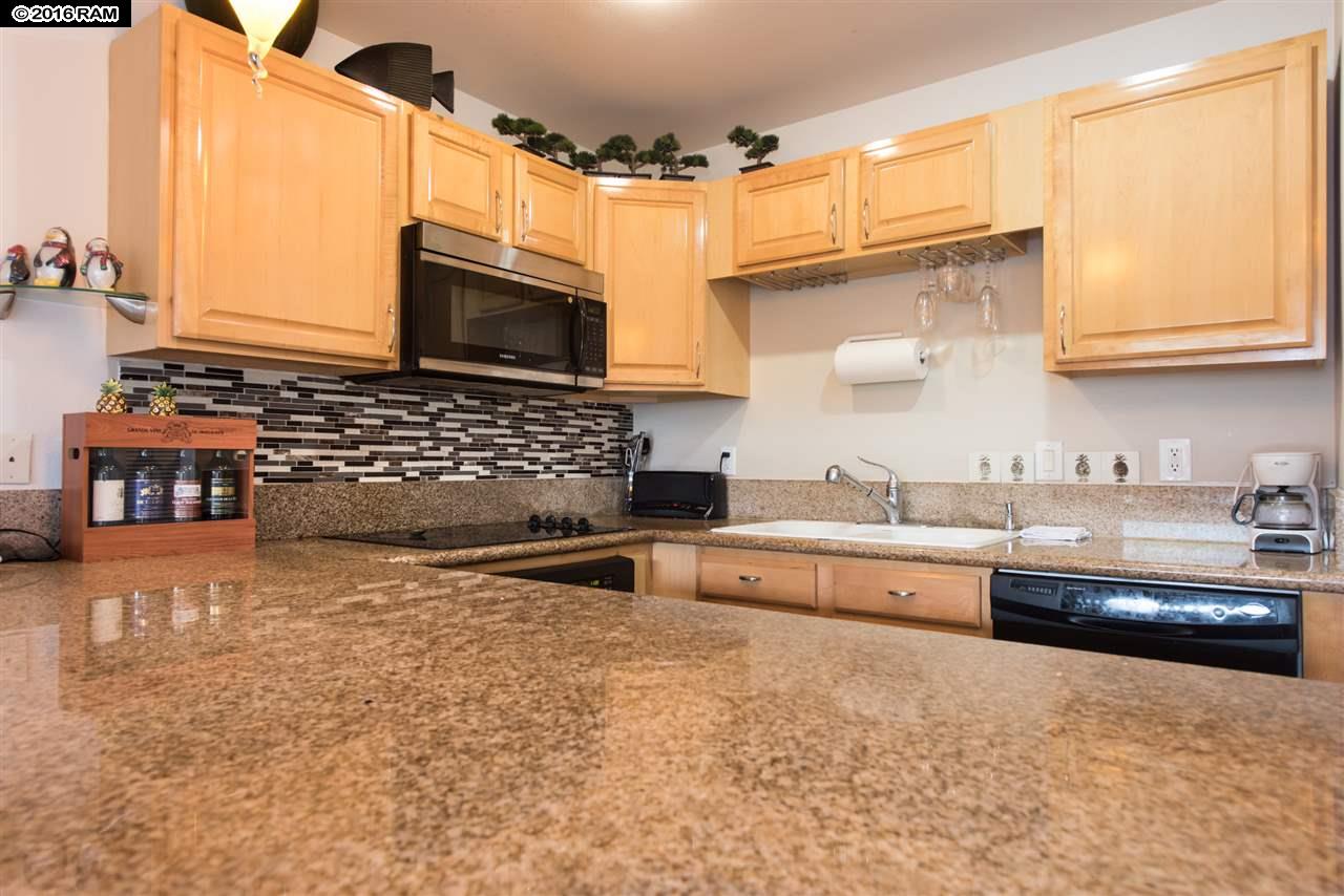 Maui Lani Terraces condo # F-307, Lahaina, Hawaii - photo 7 of 30