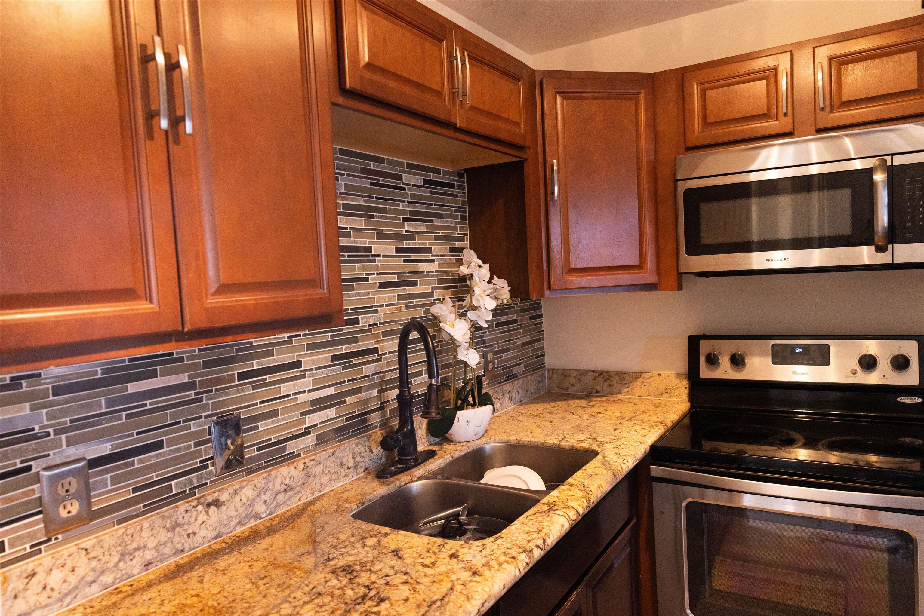 Maui Lani Terraces condo # G309, Lahaina, Hawaii - photo 3 of 17