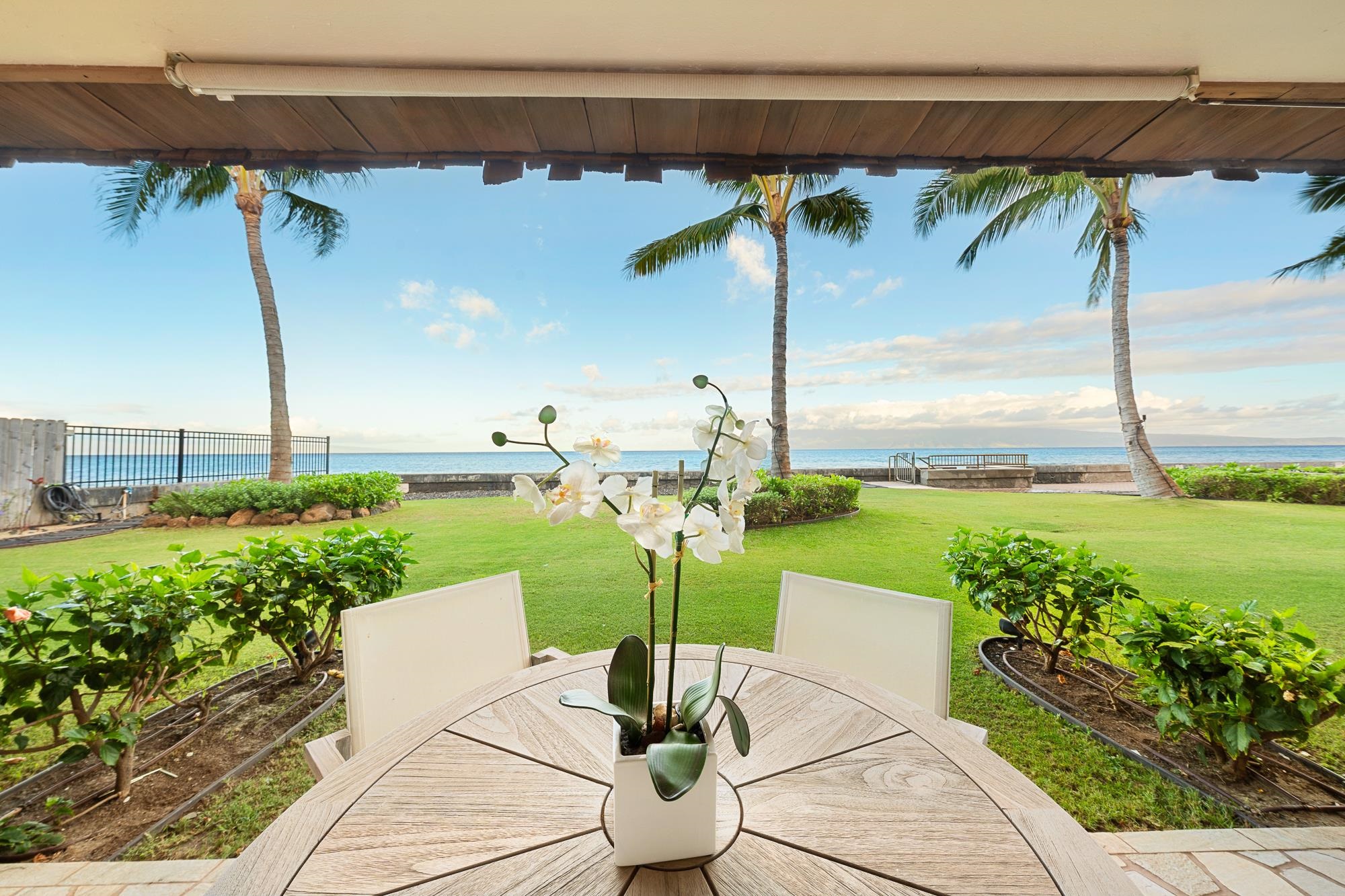 Kulakane condo # 102, Lahaina, Hawaii - photo 20 of 39