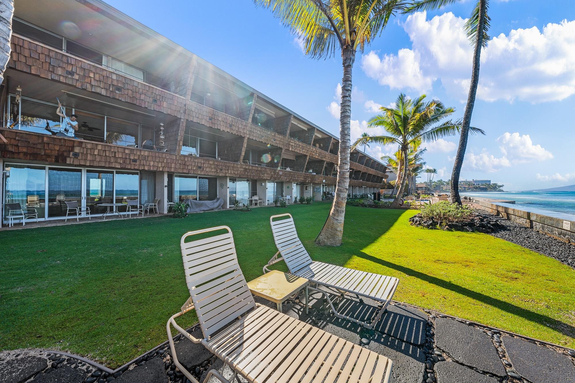 Kulakane condo # 102, Lahaina, Hawaii - photo 31 of 39