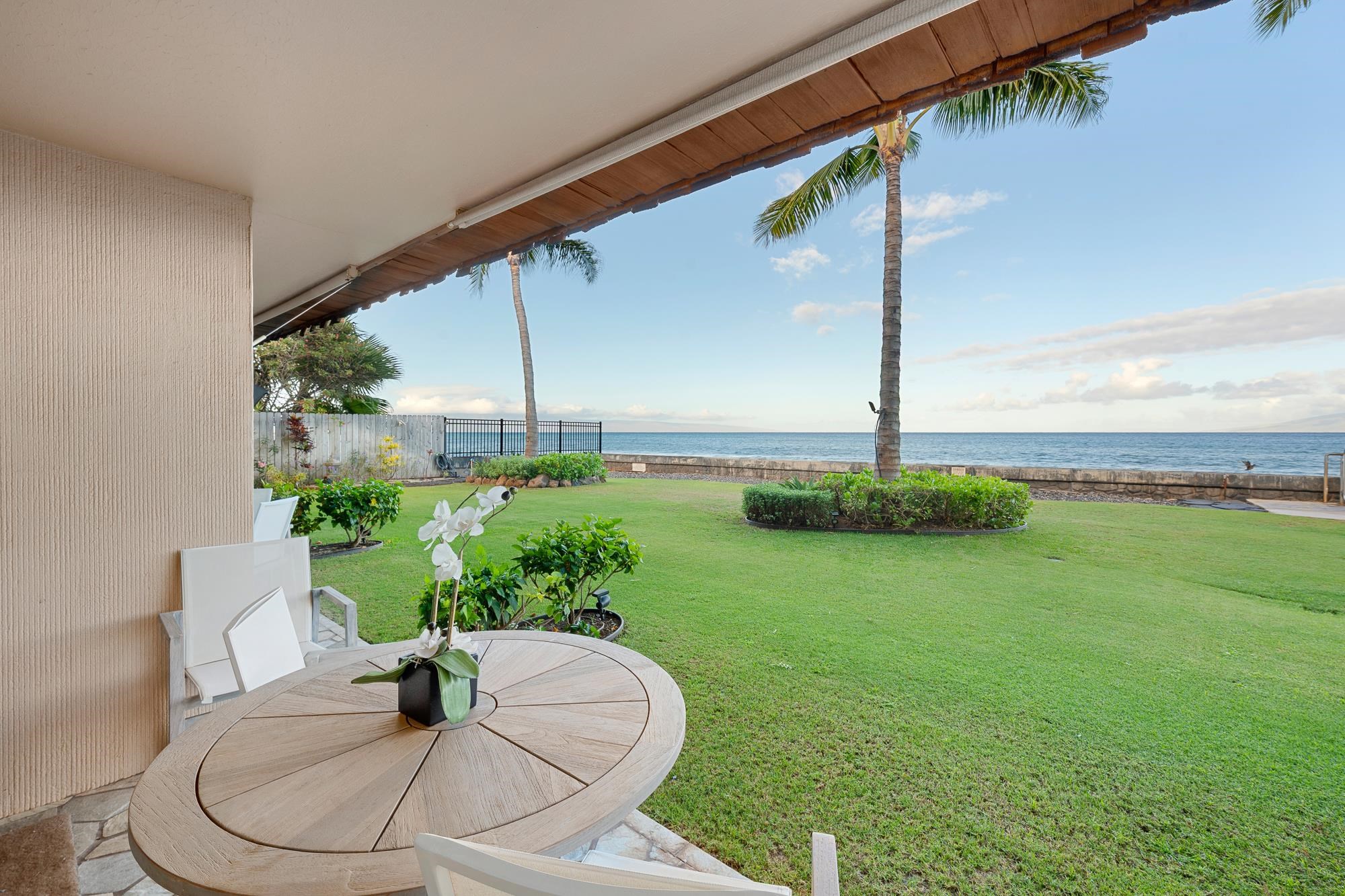 Kulakane condo # 103, Lahaina, Hawaii - photo 21 of 35