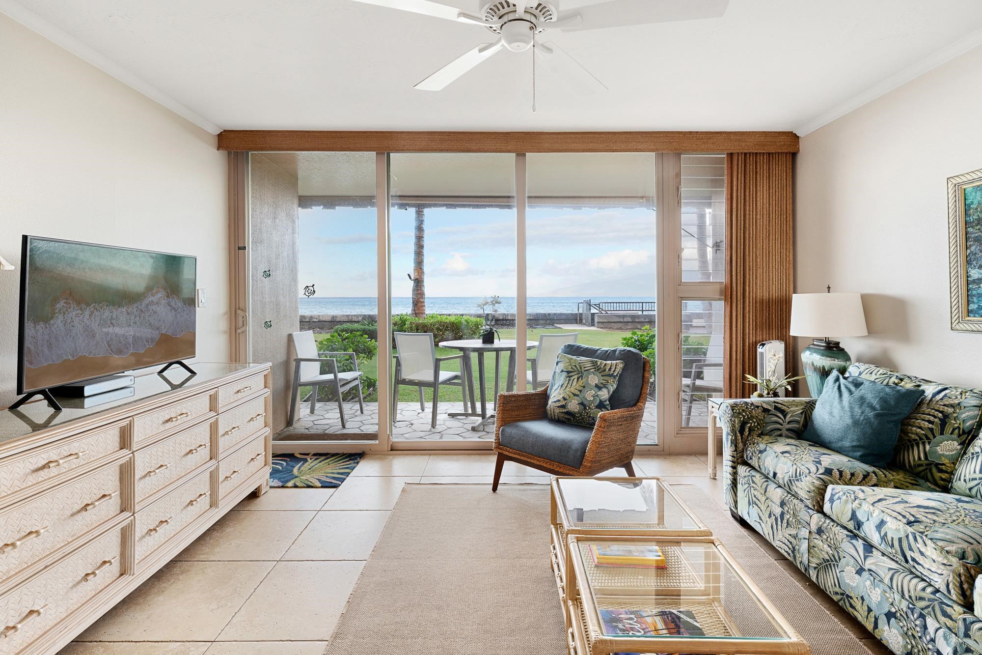 Kulakane condo # 103, Lahaina, Hawaii - photo 5 of 35