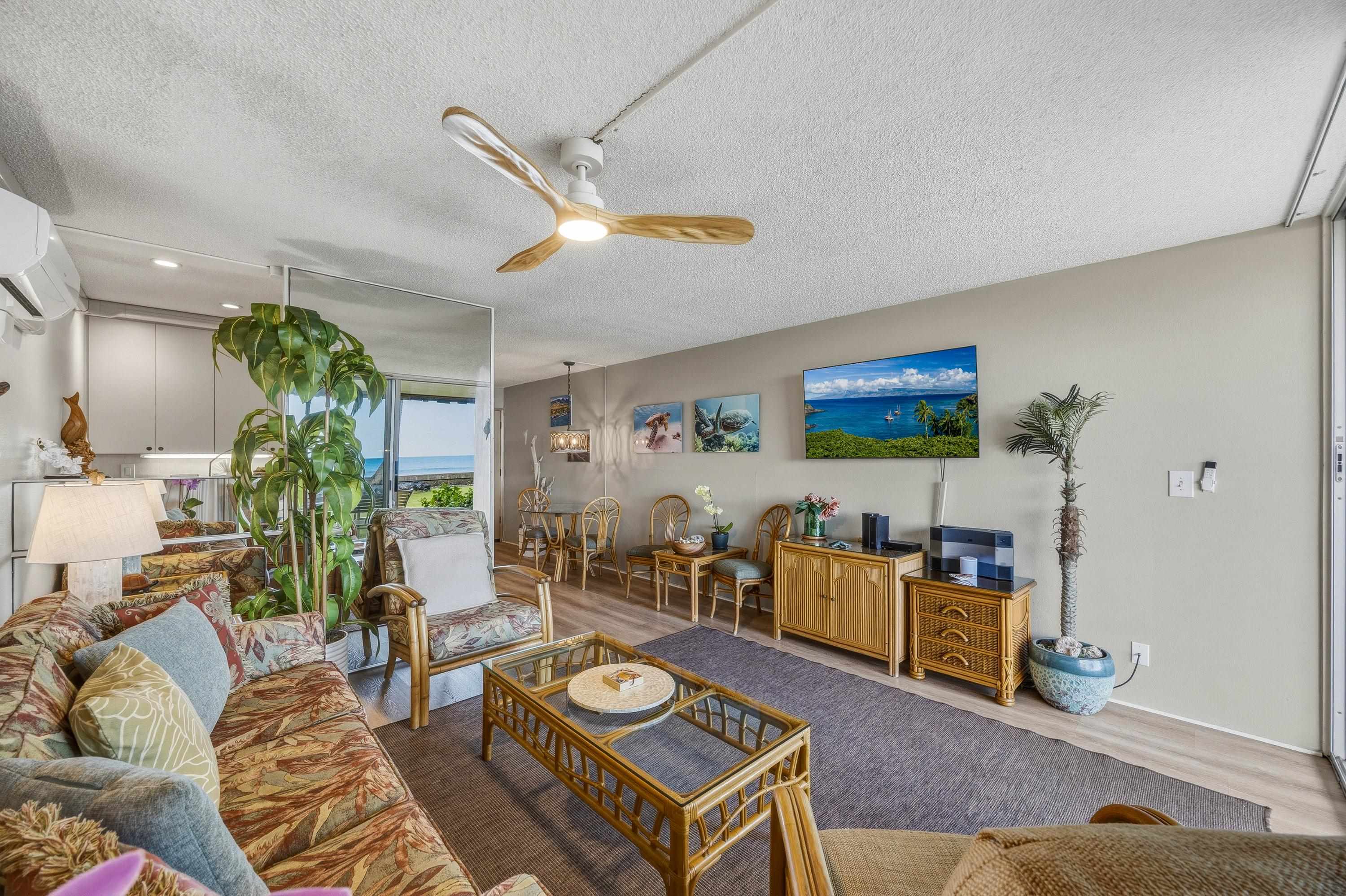 Kulakane condo # 113, Lahaina, Hawaii - photo 3 of 26