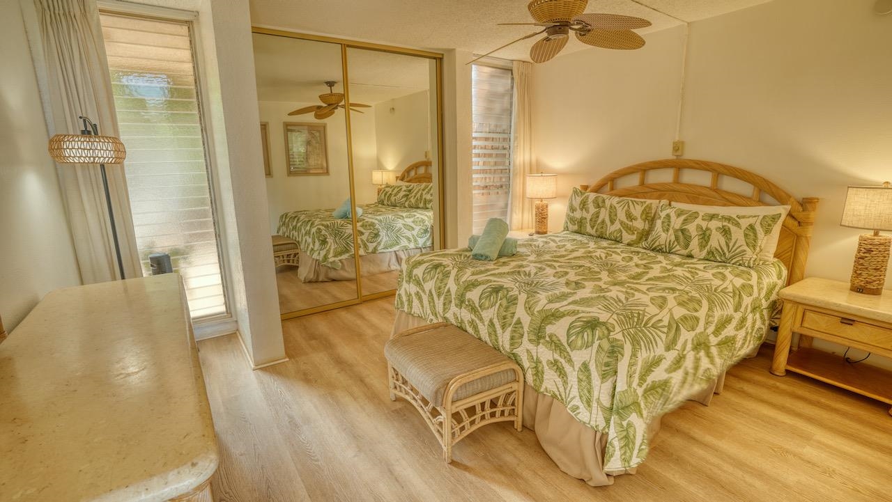 Kulakane condo # 114, Lahaina, Hawaii - photo 25 of 36