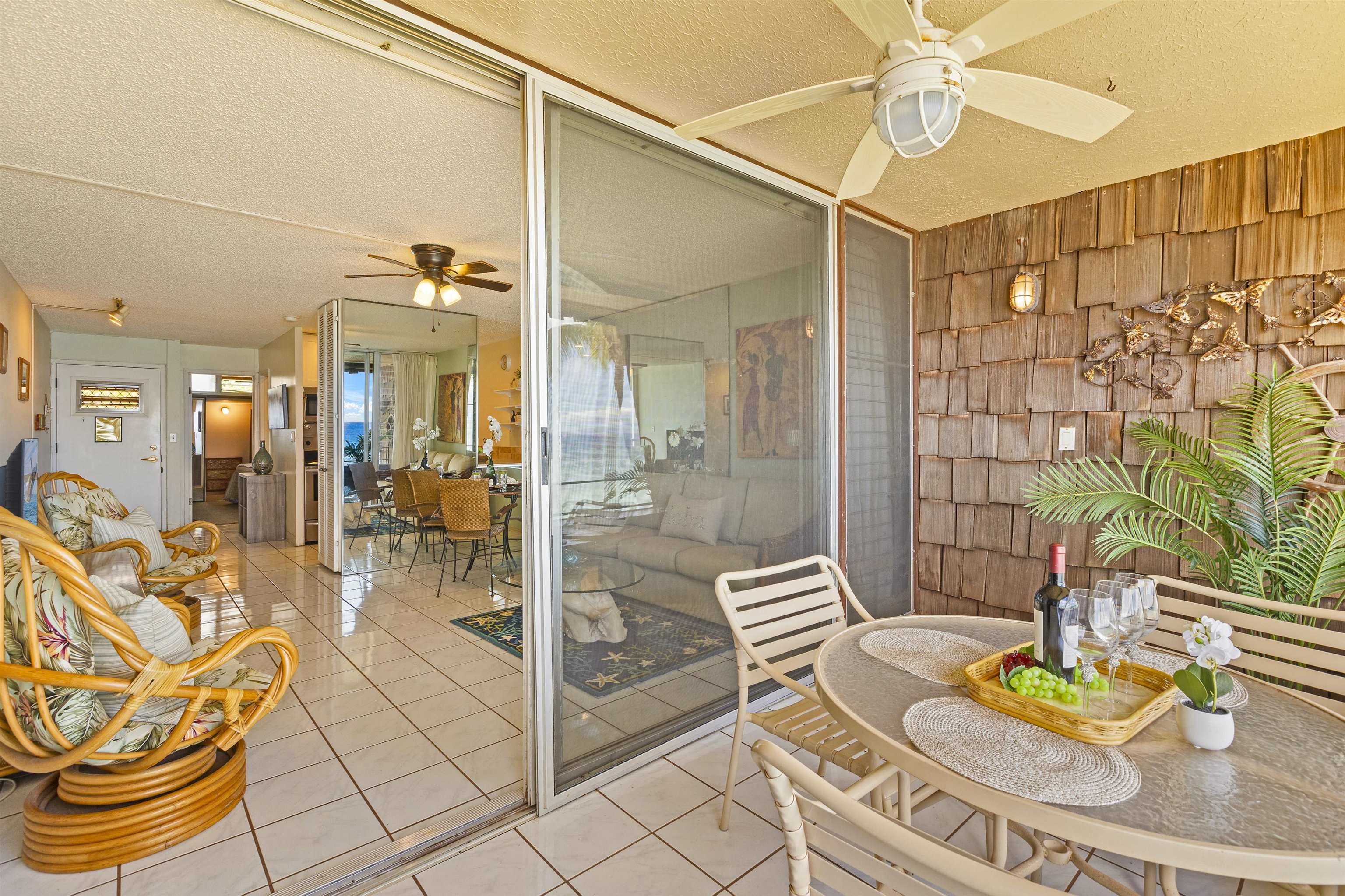 Kulakane condo # 206, Lahaina, Hawaii - photo 18 of 28