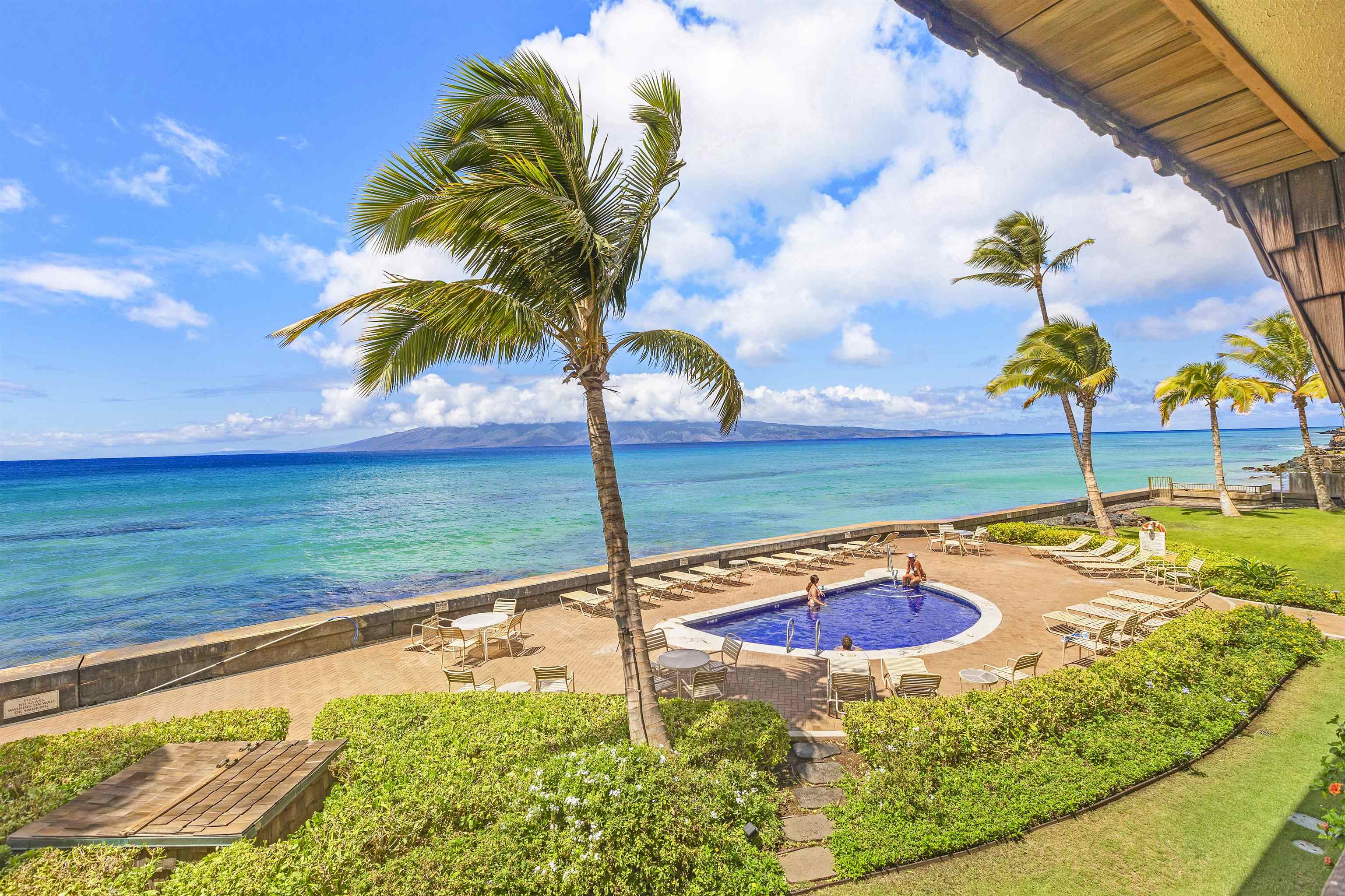 Kulakane condo # 206, Lahaina, Hawaii - photo 20 of 28