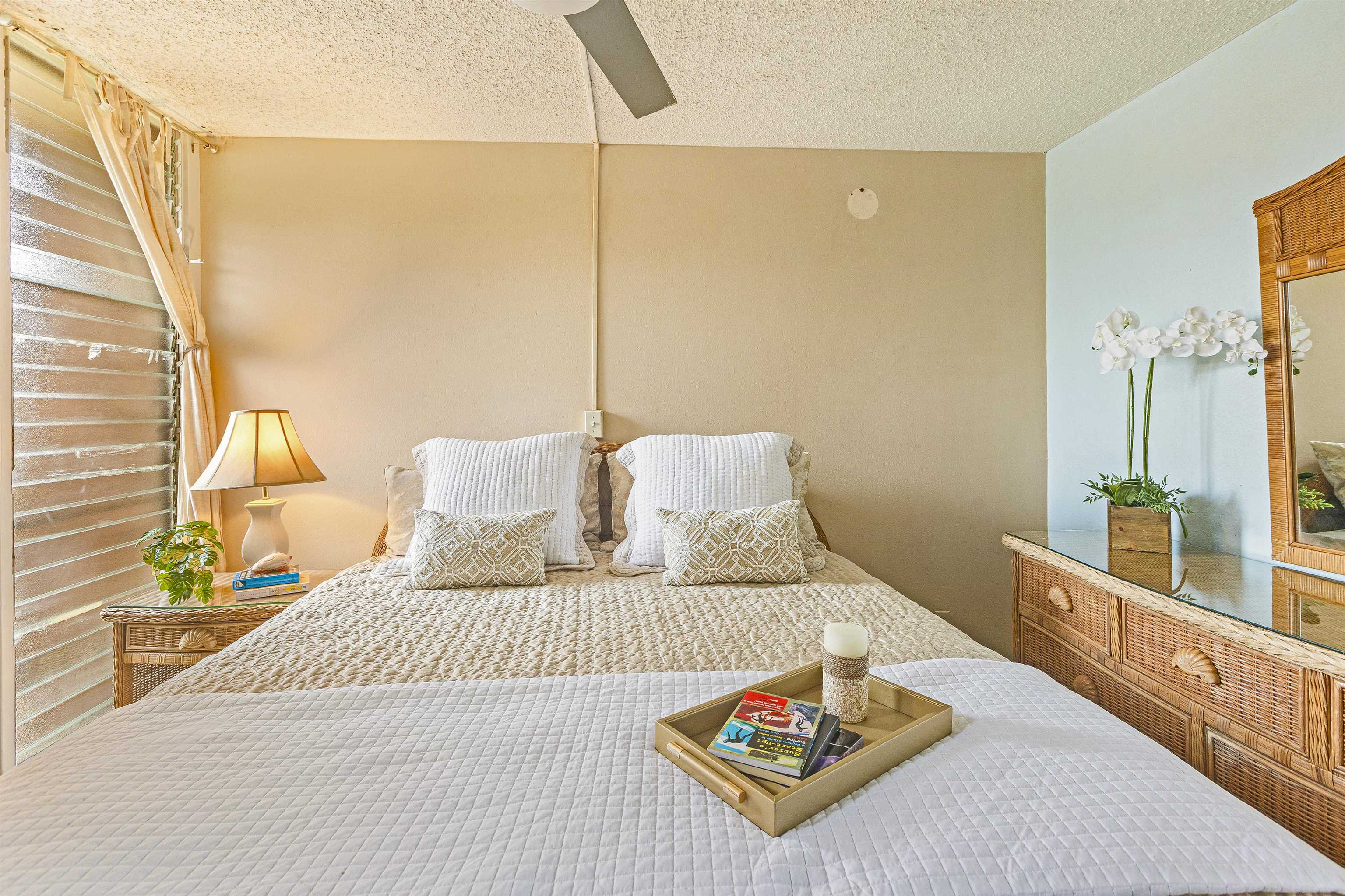 Kulakane condo # 206, Lahaina, Hawaii - photo 27 of 28