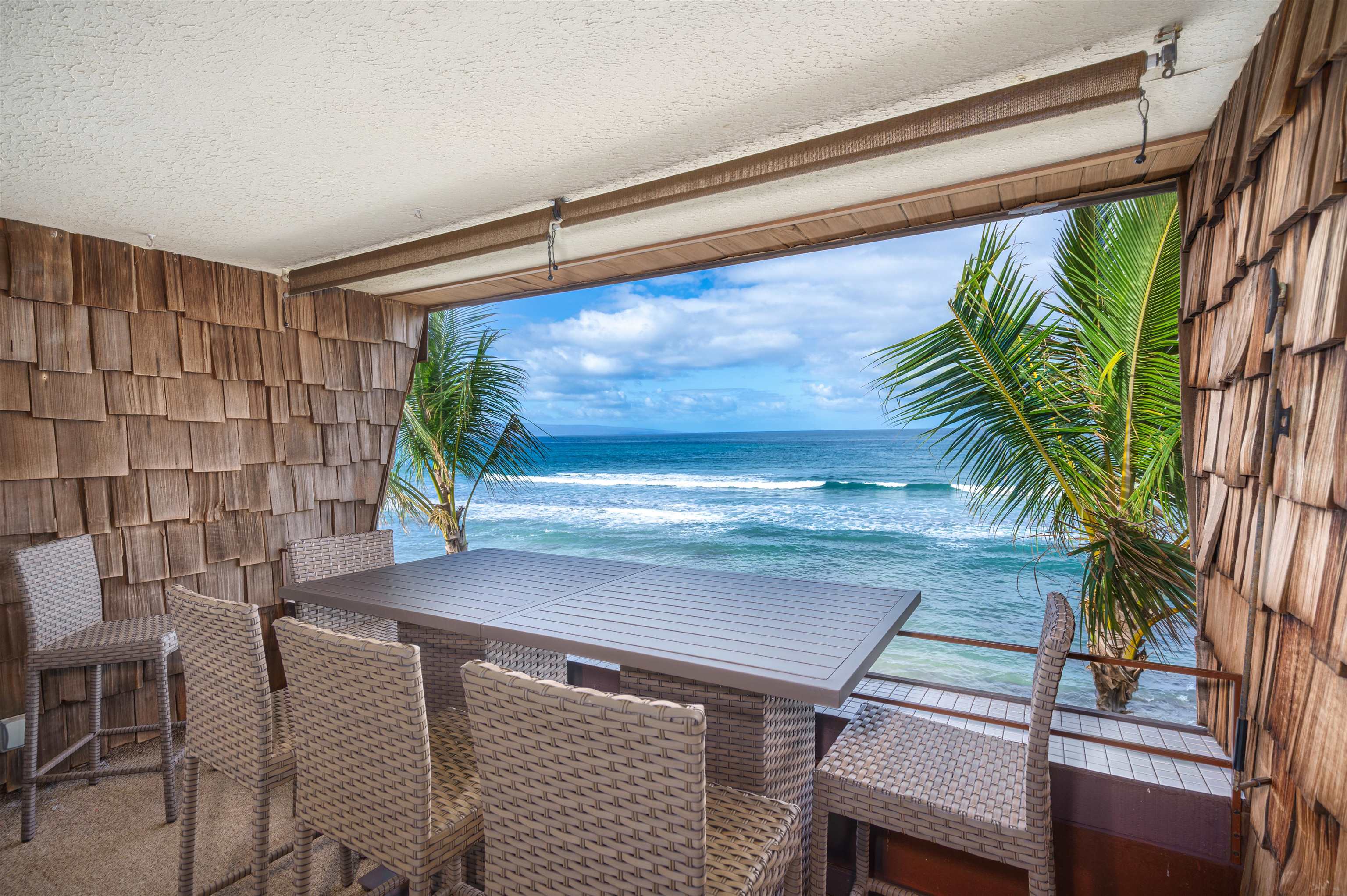 Kulakane condo # 302, Lahaina, Hawaii - photo 2 of 30