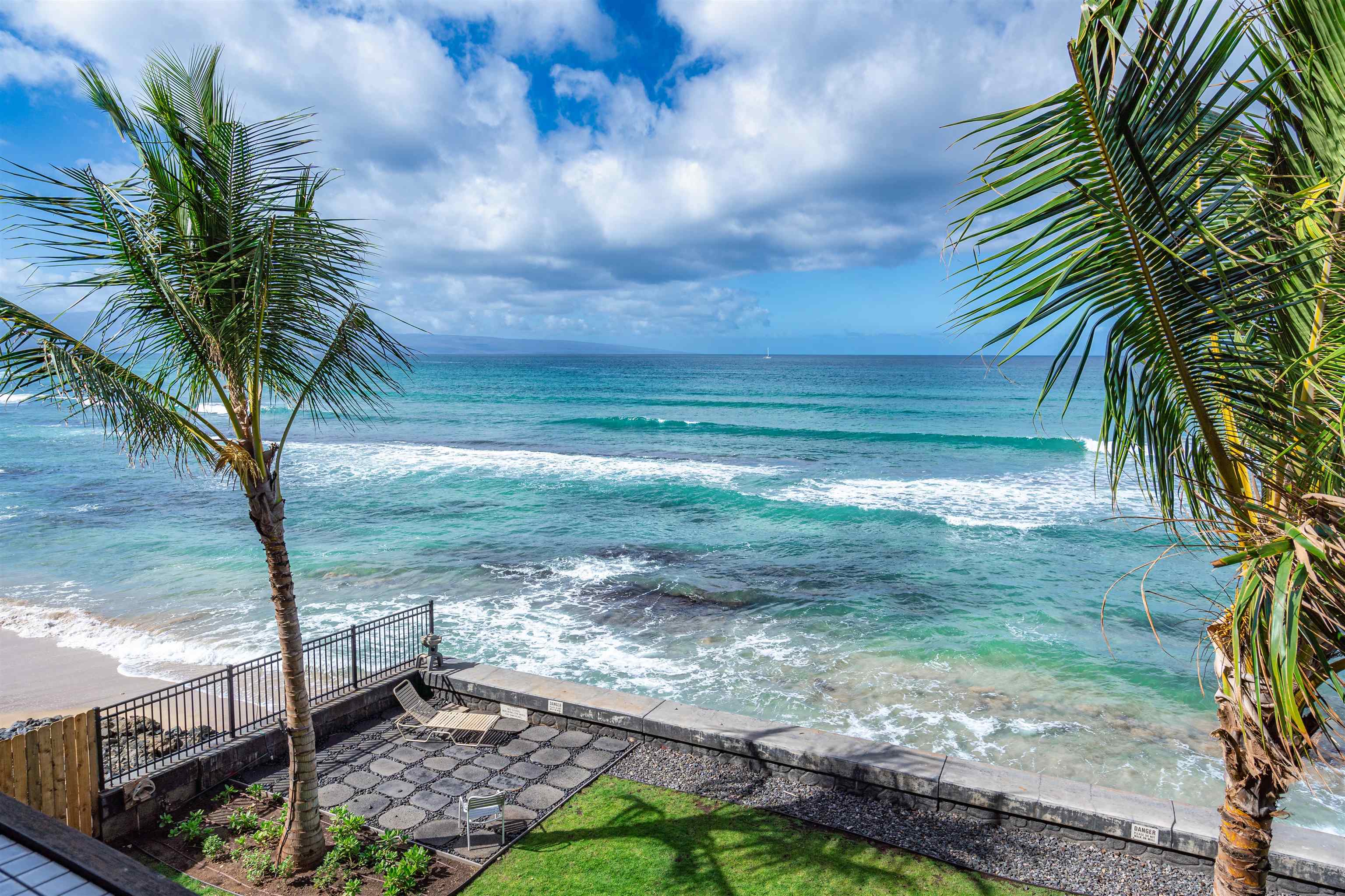 Kulakane condo # 302, Lahaina, Hawaii - photo 27 of 30