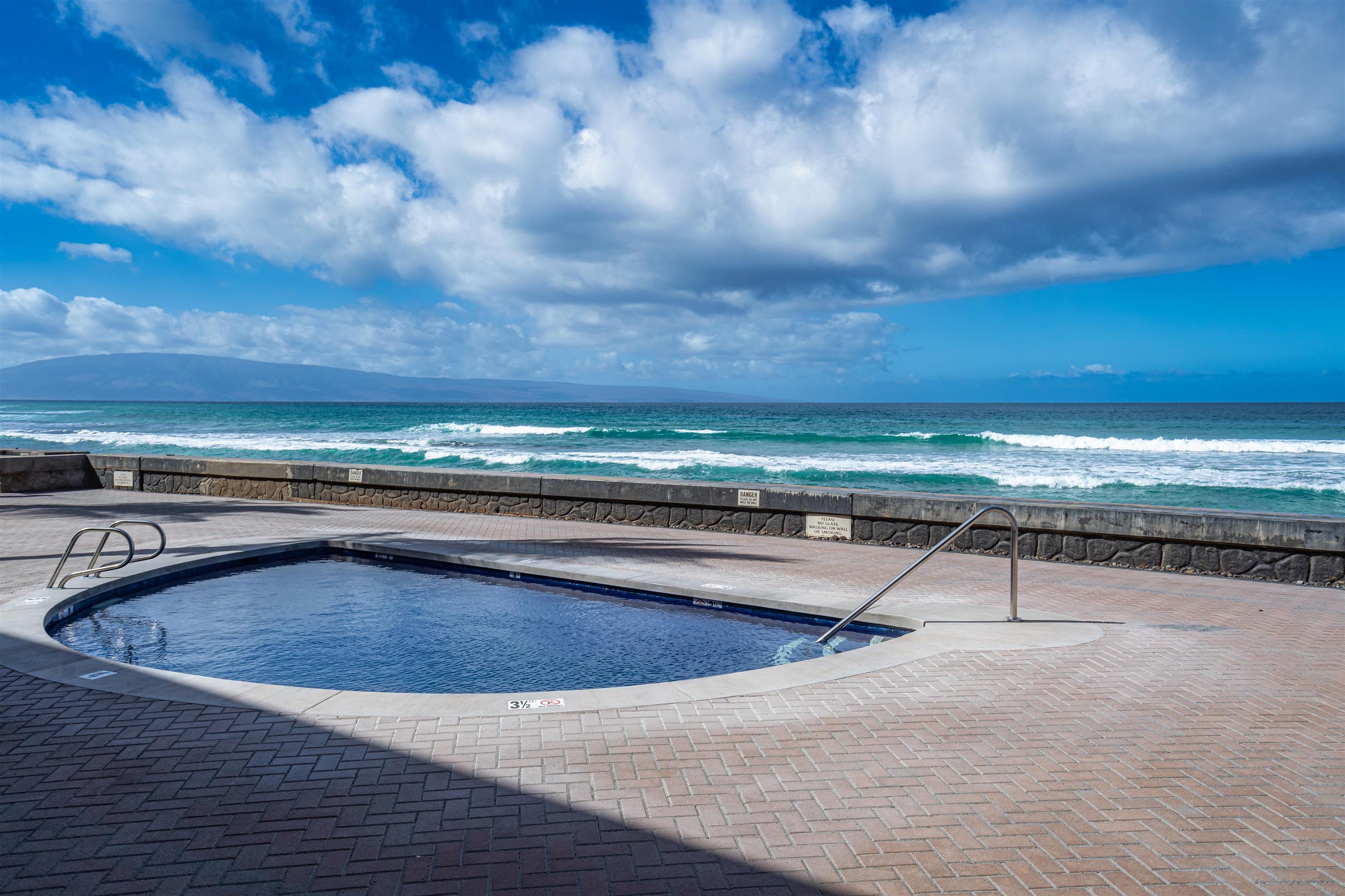 Kulakane condo # 303, Lahaina, Hawaii - photo 28 of 30