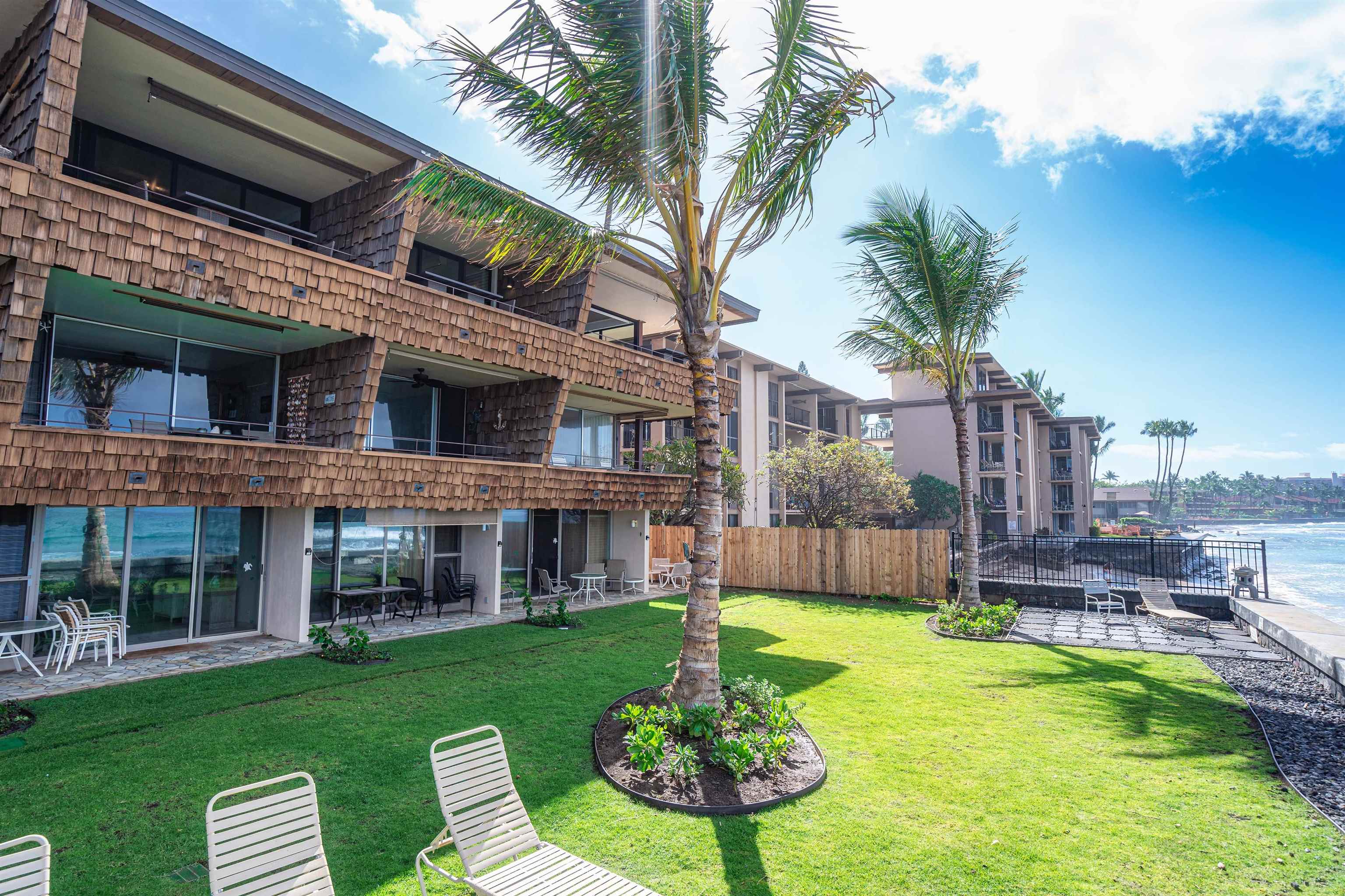Kulakane condo # 303, Lahaina, Hawaii - photo 30 of 30