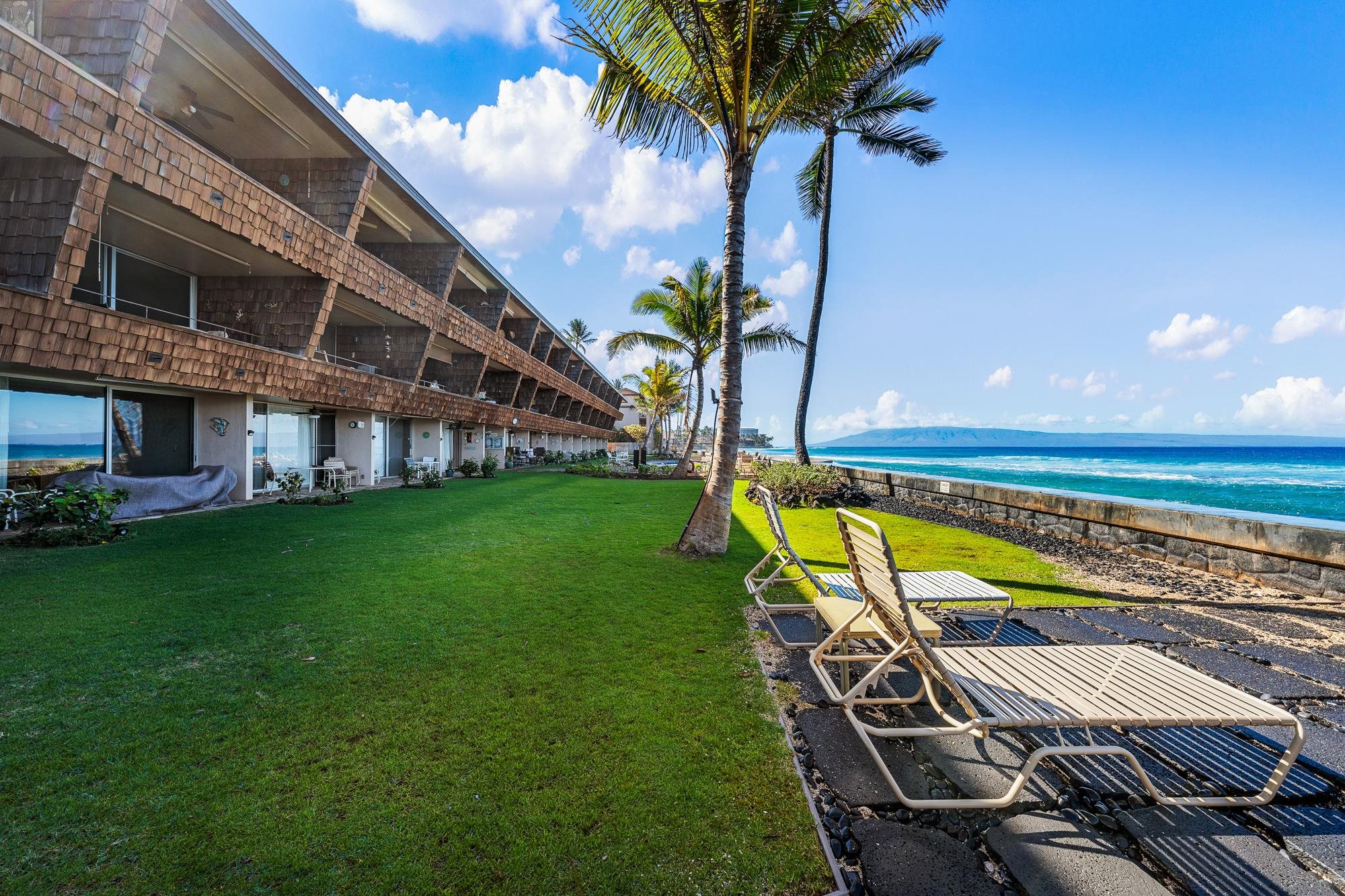 Kulakane condo # 308, Lahaina, Hawaii - photo 44 of 49