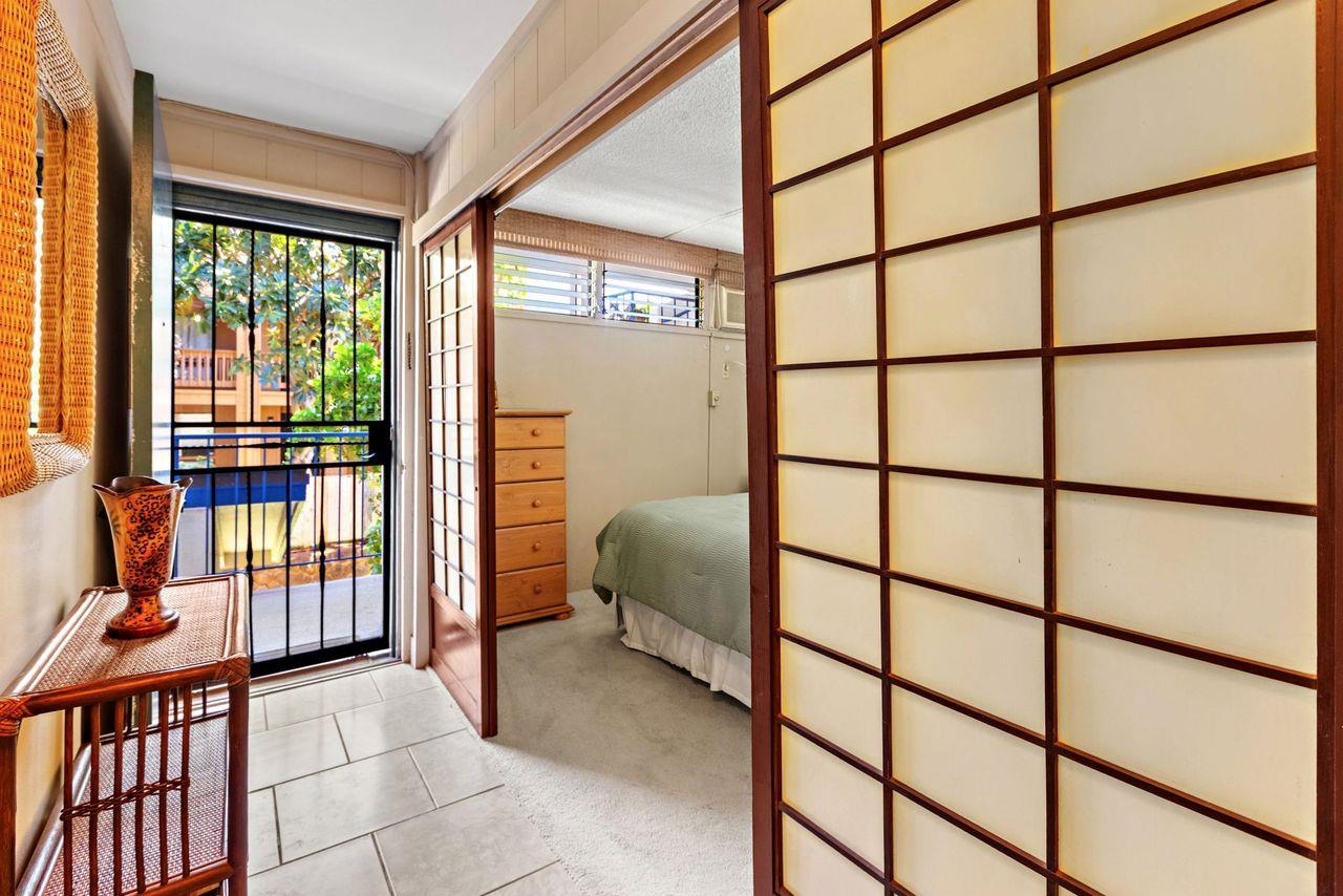 Leinani Apts condo # 202, Lahaina, Hawaii - photo 11 of 22