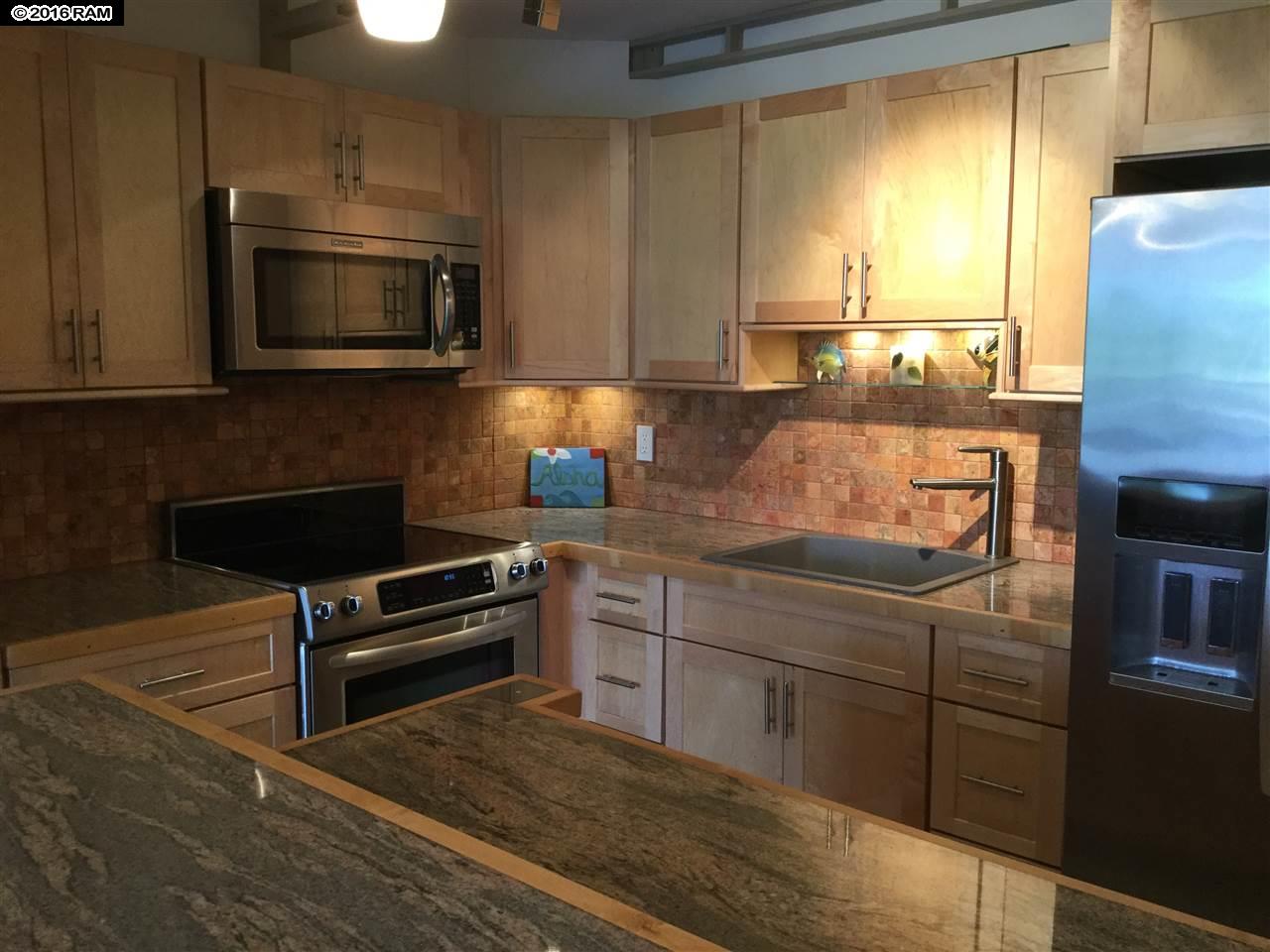 Leinani Apts condo # 207, Lahaina, Hawaii - photo 2 of 26