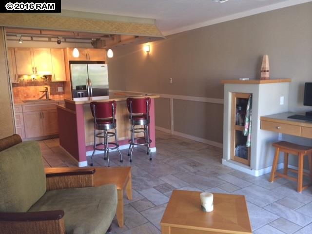 Leinani Apts condo # 207, Lahaina, Hawaii - photo 11 of 26