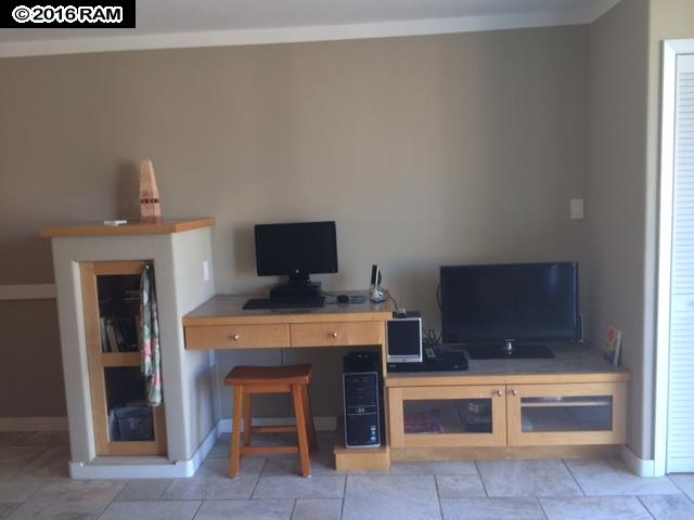 Leinani Apts condo # 207, Lahaina, Hawaii - photo 13 of 26
