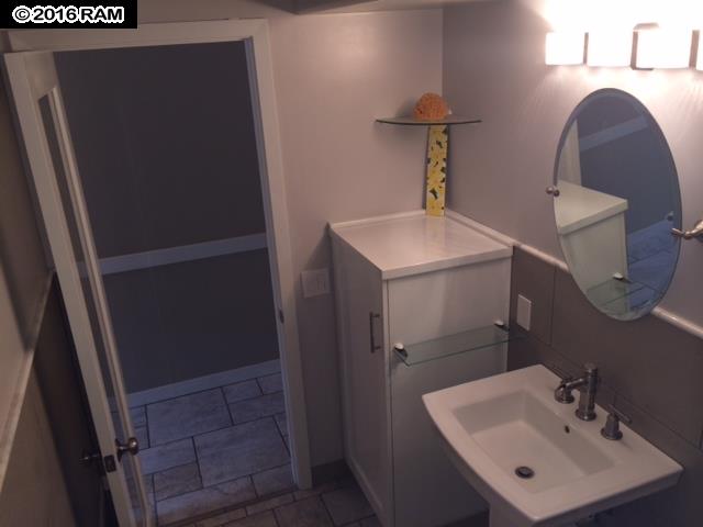 Leinani Apts condo # 207, Lahaina, Hawaii - photo 19 of 26