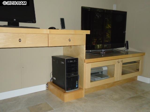 Leinani Apts condo # 207, Lahaina, Hawaii - photo 10 of 26