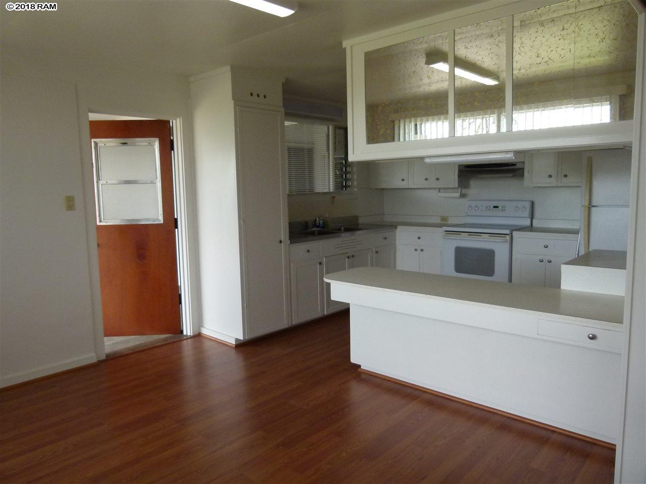376  Niihau St , Kahului home - photo 13 of 16
