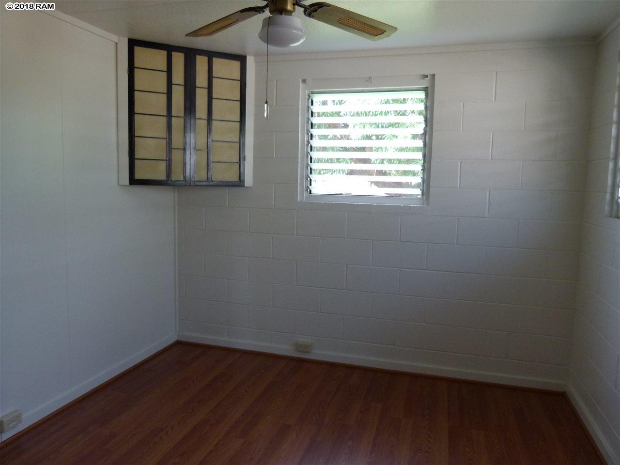 376  Niihau St , Kahului home - photo 9 of 16