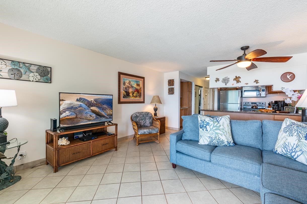 Makani Sands condo # 207, Lahaina, Hawaii - photo 15 of 41