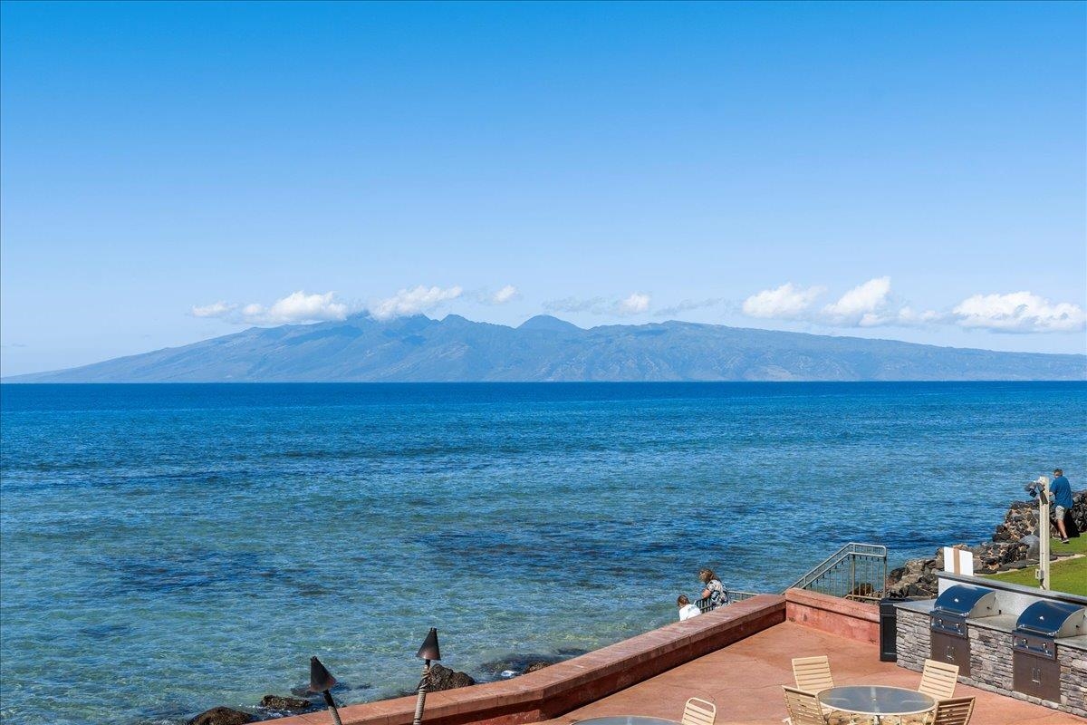 Makani Sands condo # 209, Lahaina, Hawaii - photo 32 of 35