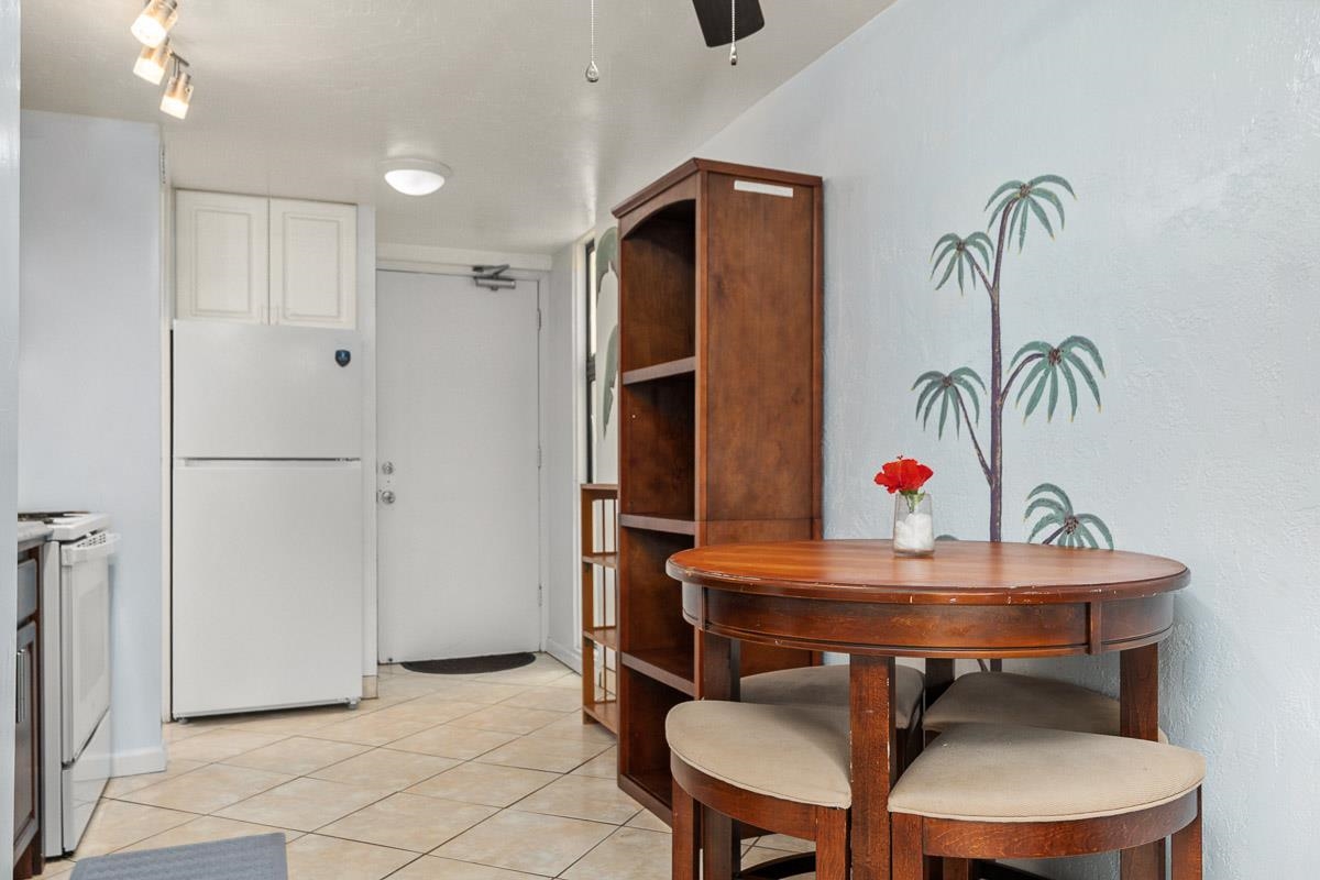 Kaleialoha condo # 101, Lahaina, Hawaii - photo 2 of 38
