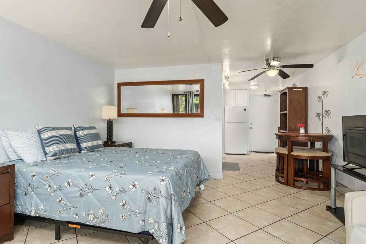 Kaleialoha condo # 101, Lahaina, Hawaii - photo 19 of 38