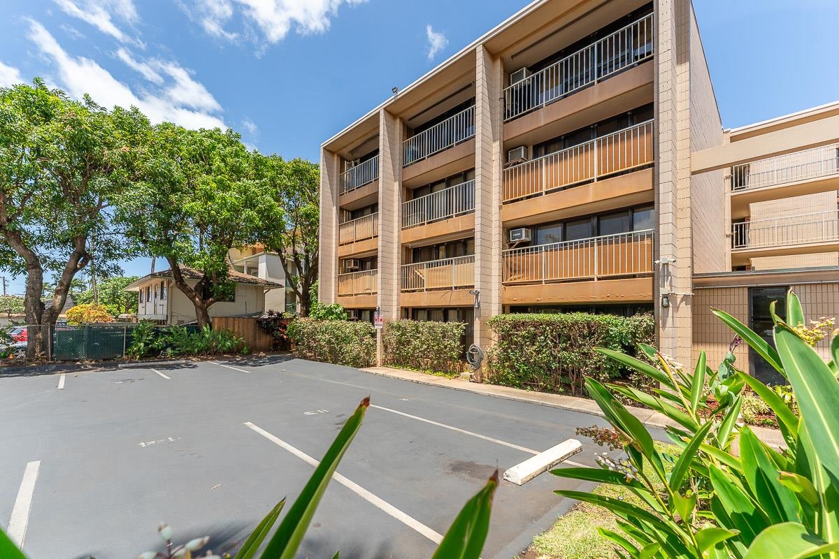 Kaleialoha condo # 101, Lahaina, Hawaii - photo 29 of 38