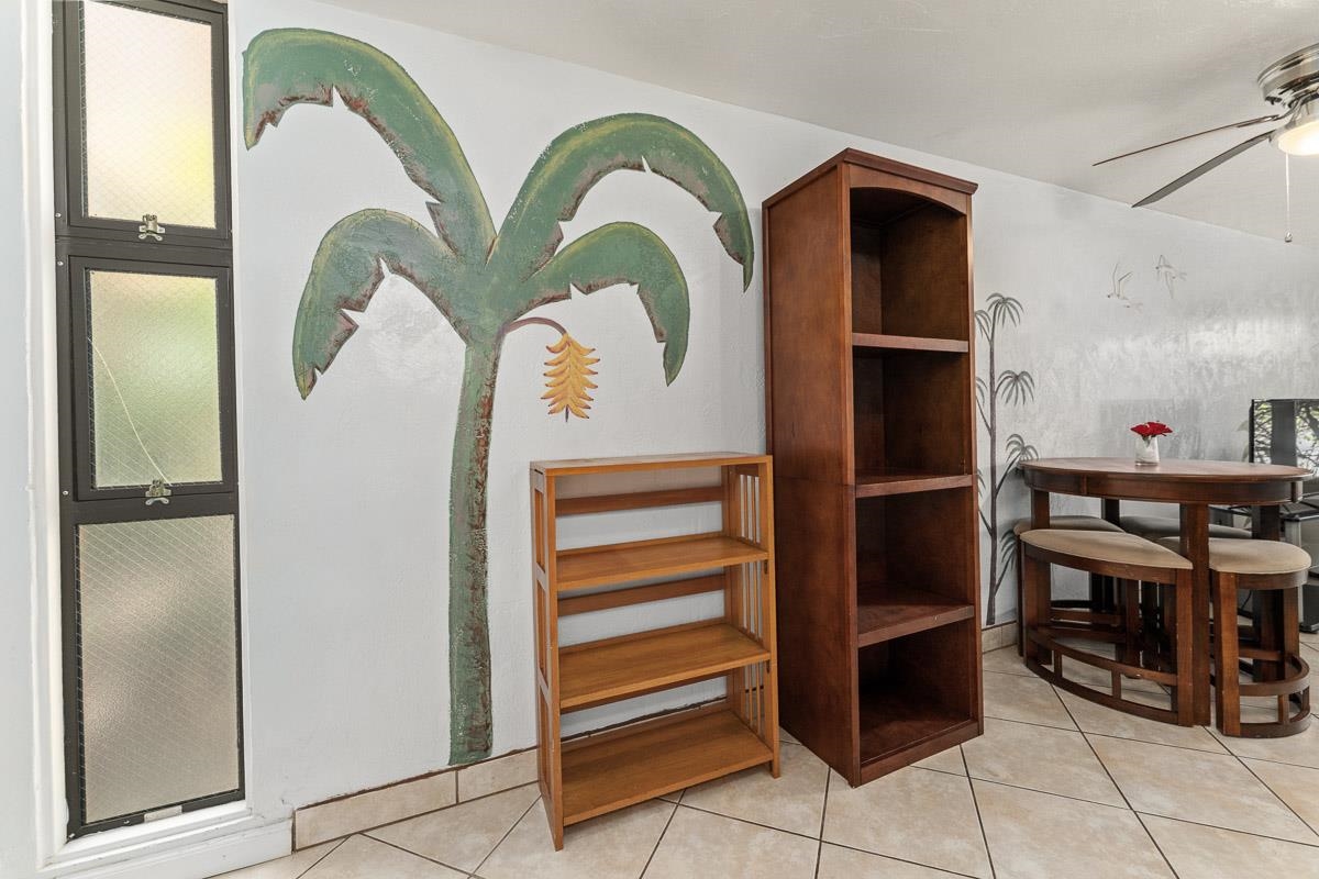 Kaleialoha condo # 101, Lahaina, Hawaii - photo 4 of 38