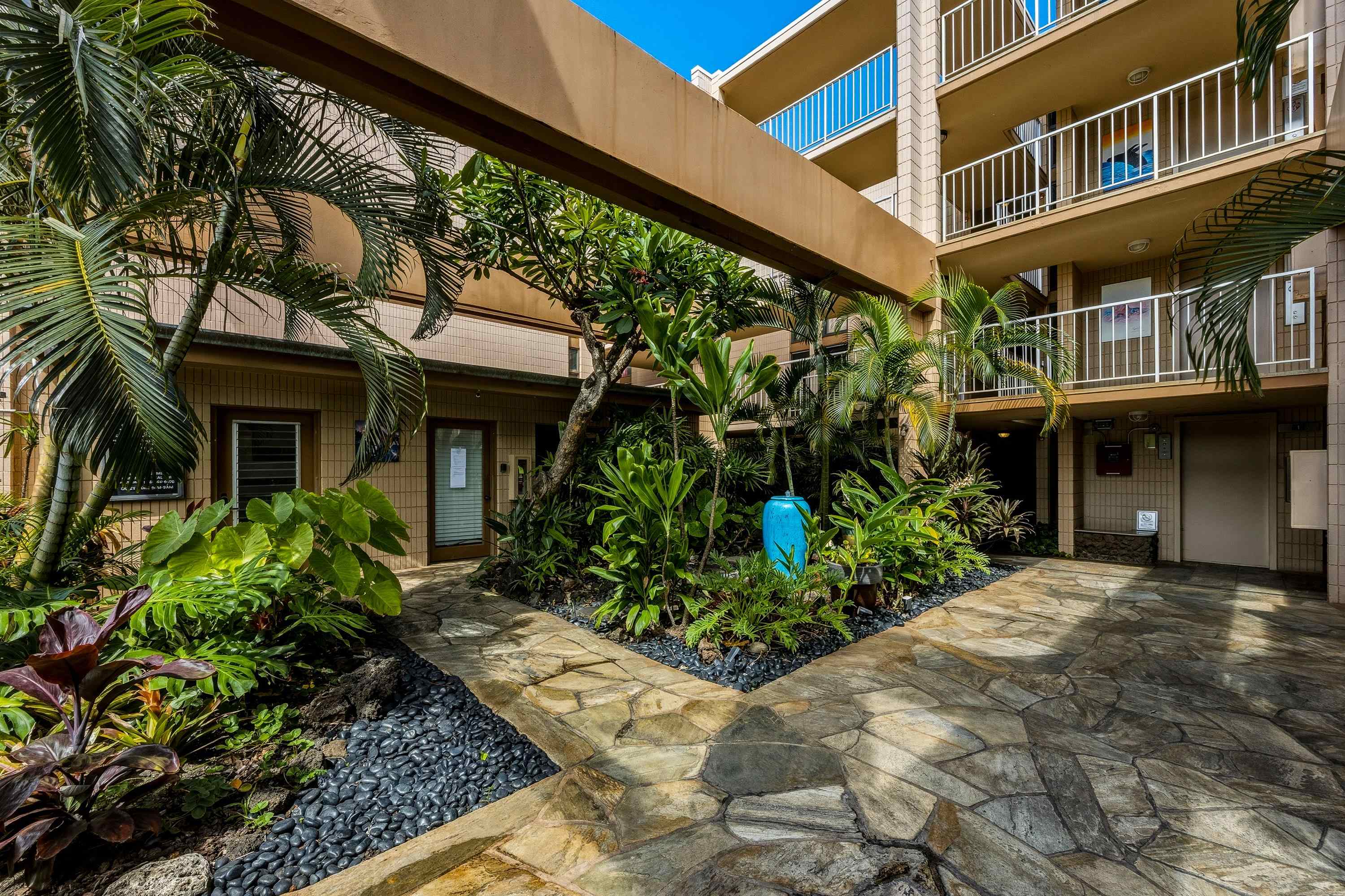 Kaleialoha condo # 104, Lahaina, Hawaii - photo 32 of 50