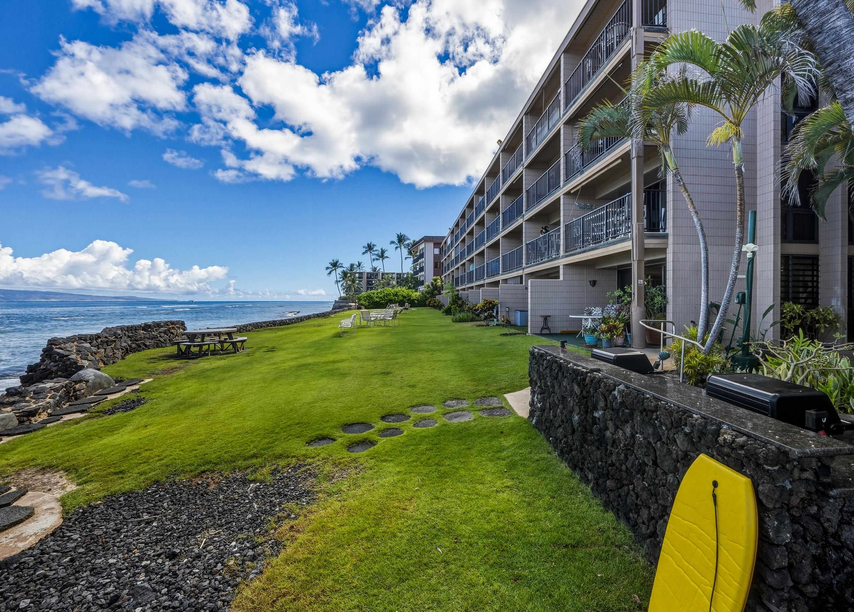Kaleialoha condo # 104, Lahaina, Hawaii - photo 42 of 50