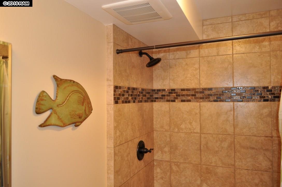 Kaleialoha condo # 202, Lahaina, Hawaii - photo 14 of 25