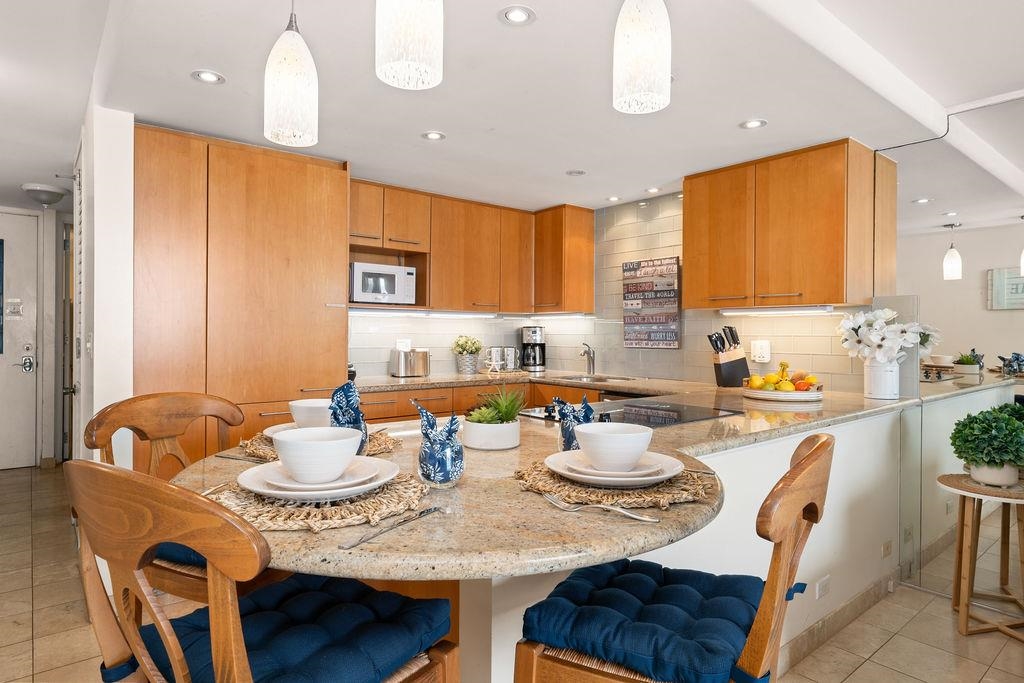 Kaleialoha condo # 208, Lahaina, Hawaii - photo 14 of 50