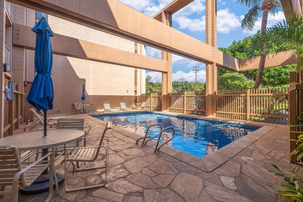 Kaleialoha condo # 208, Lahaina, Hawaii - photo 38 of 50