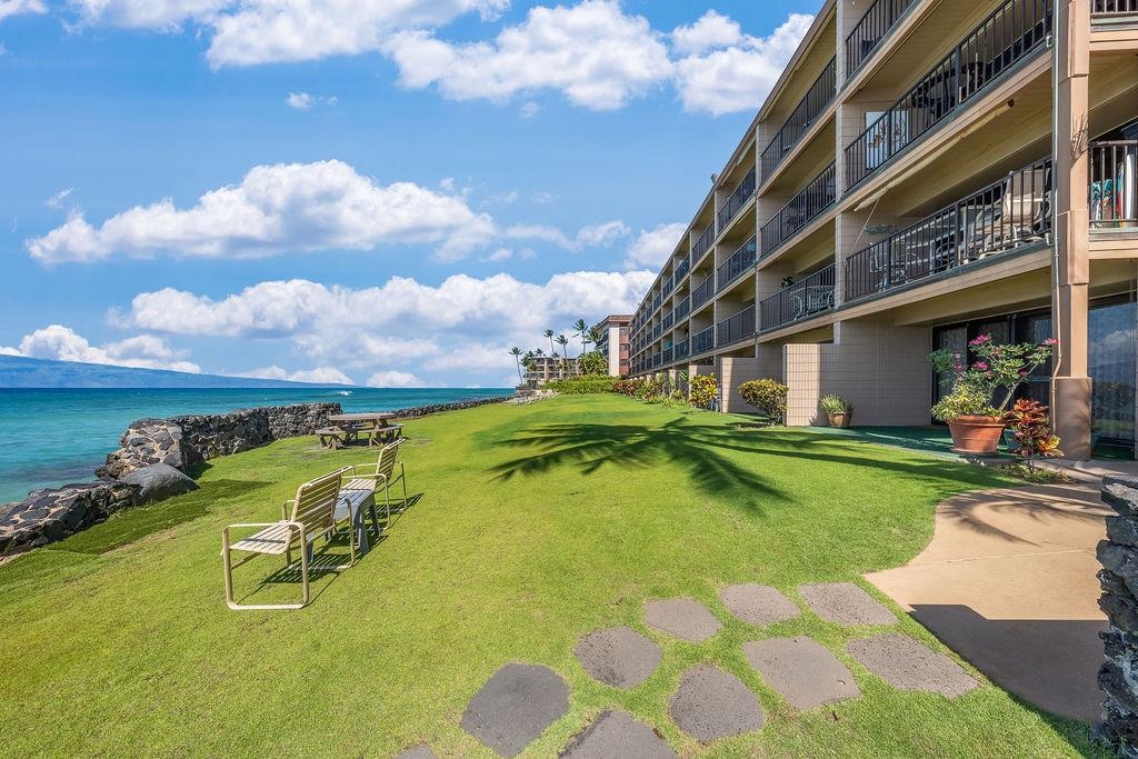 Kaleialoha condo # 208, Lahaina, Hawaii - photo 41 of 50