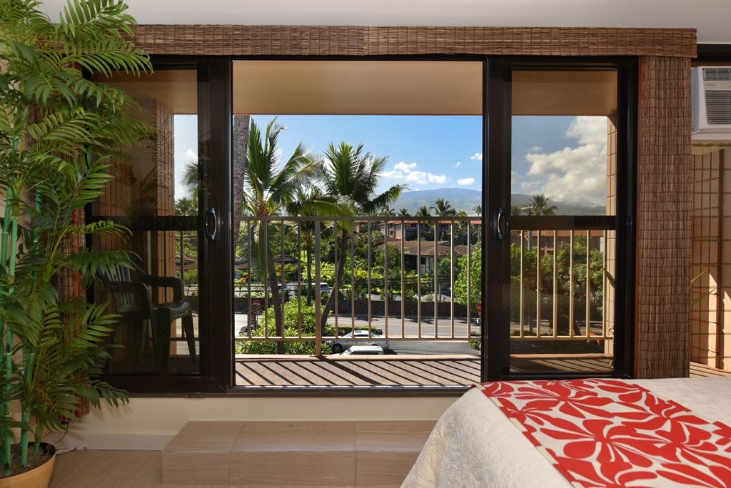 Kaleialoha condo # 401, Lahaina, Hawaii - photo 2 of 17