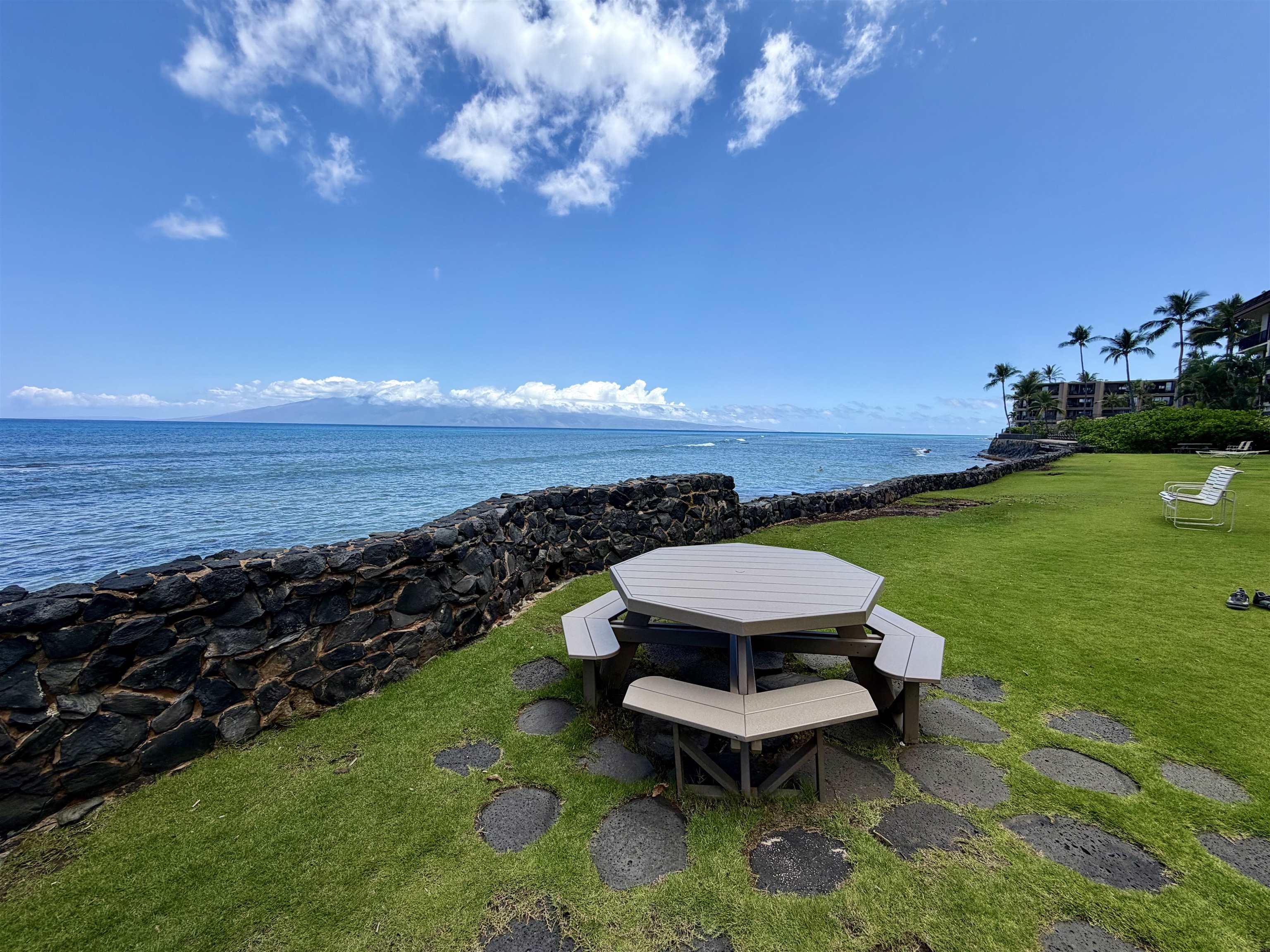 Kaleialoha condo # 401, Lahaina, Hawaii - photo 18 of 30