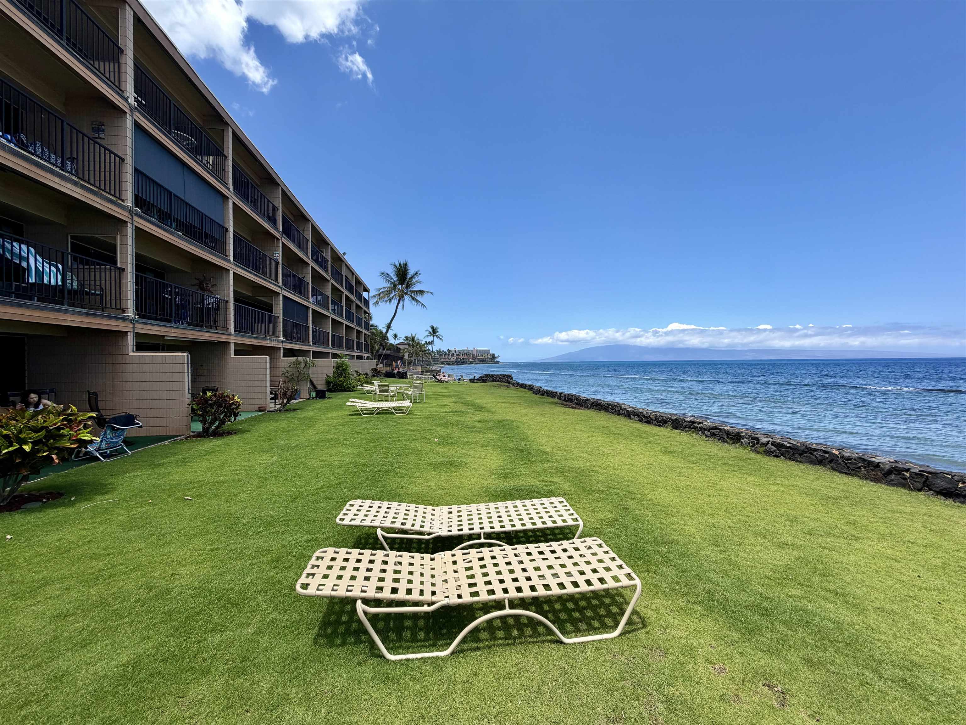 Kaleialoha condo # 401, Lahaina, Hawaii - photo 21 of 30