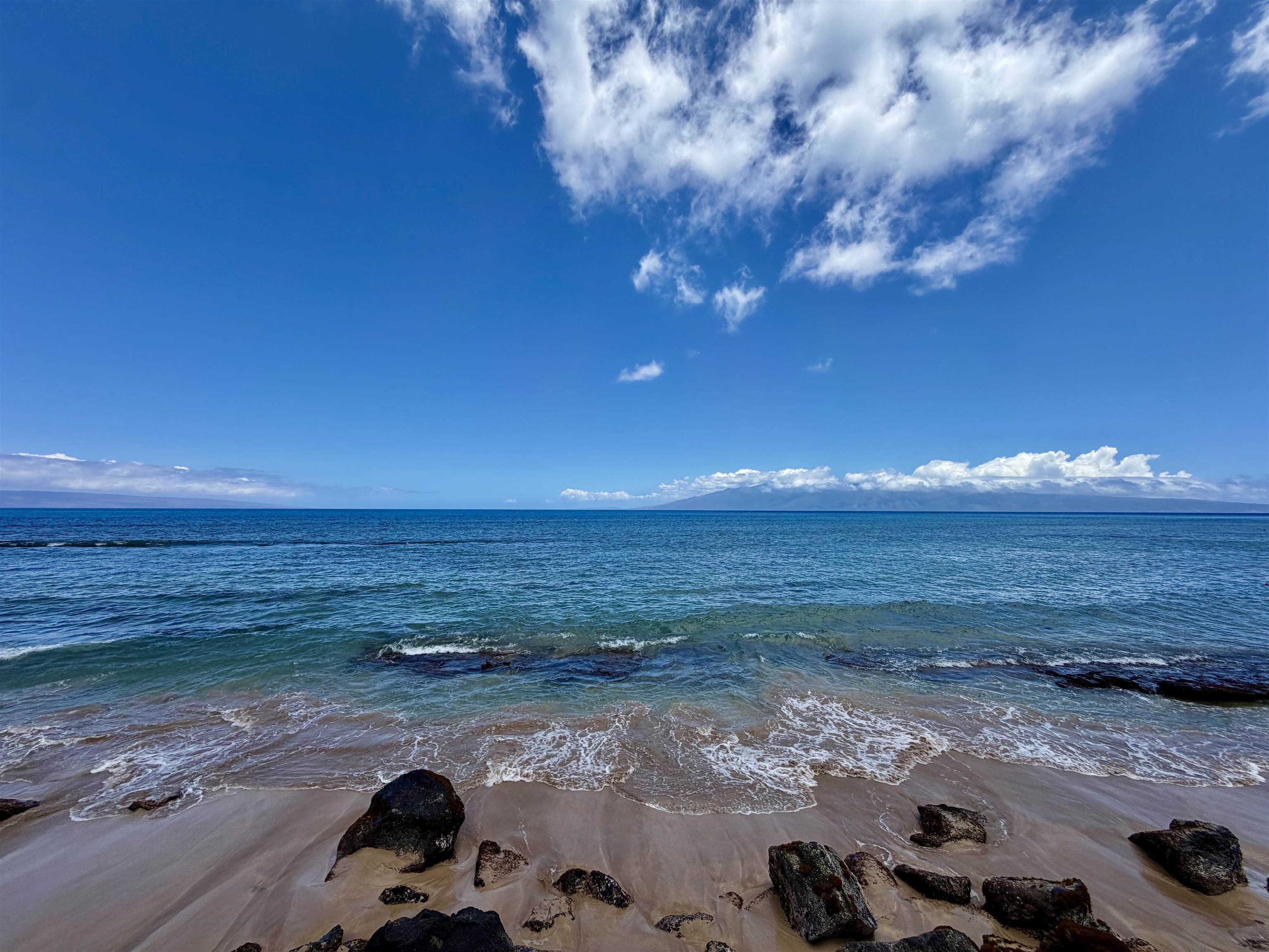 Kaleialoha condo # 401, Lahaina, Hawaii - photo 22 of 30