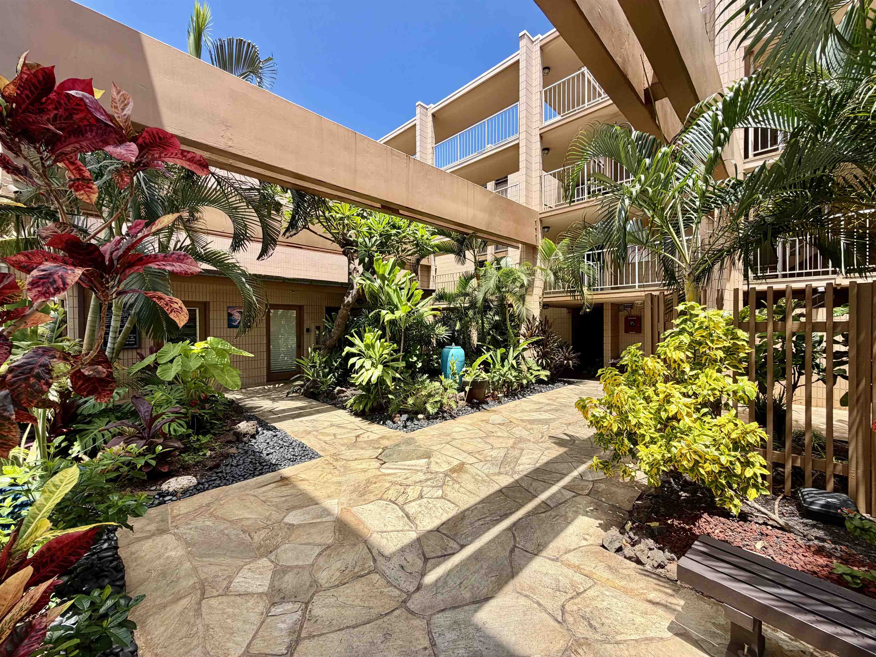 Kaleialoha condo # 401, Lahaina, Hawaii - photo 27 of 30