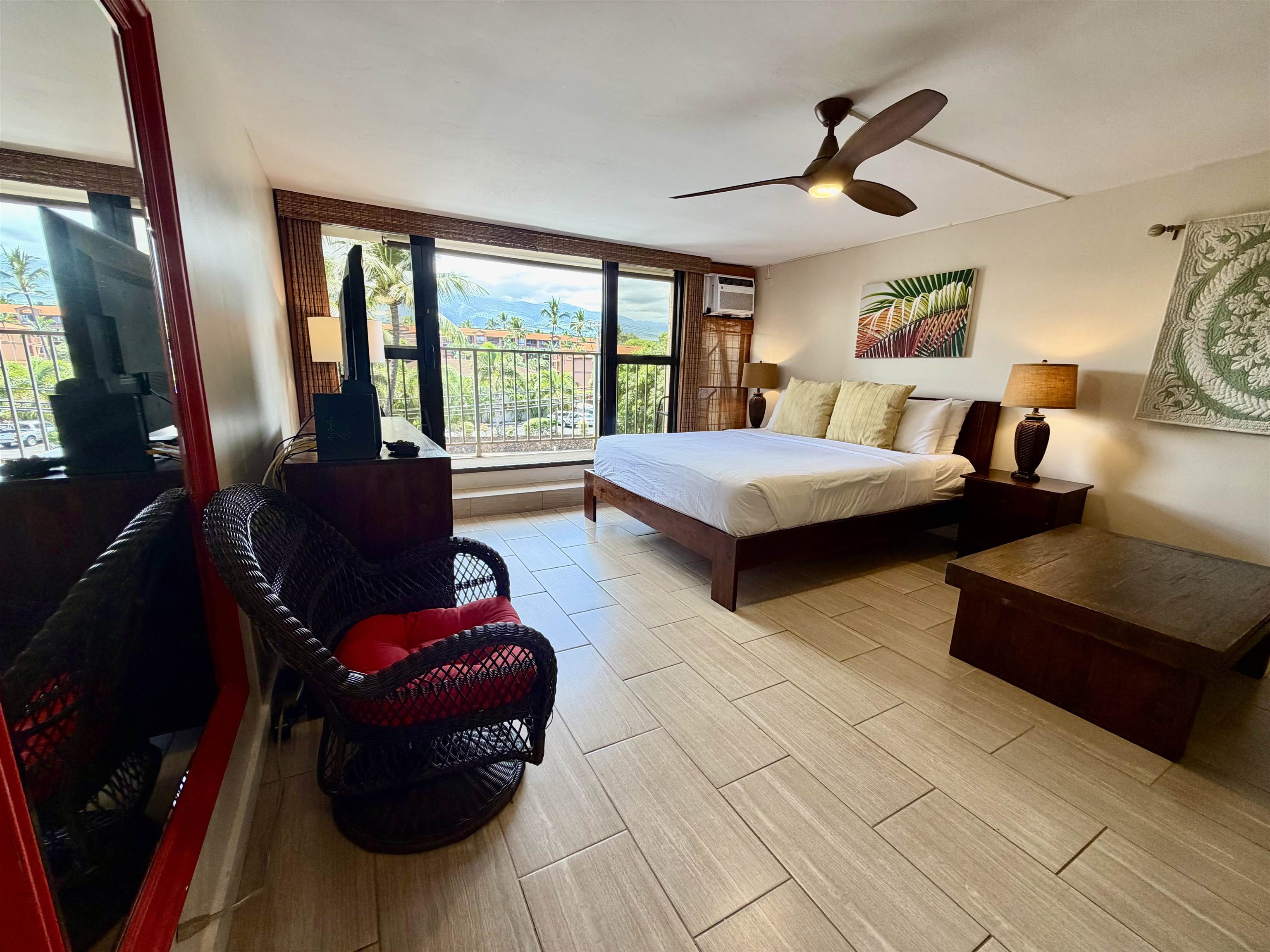 Kaleialoha condo # 401, Lahaina, Hawaii - photo 6 of 30