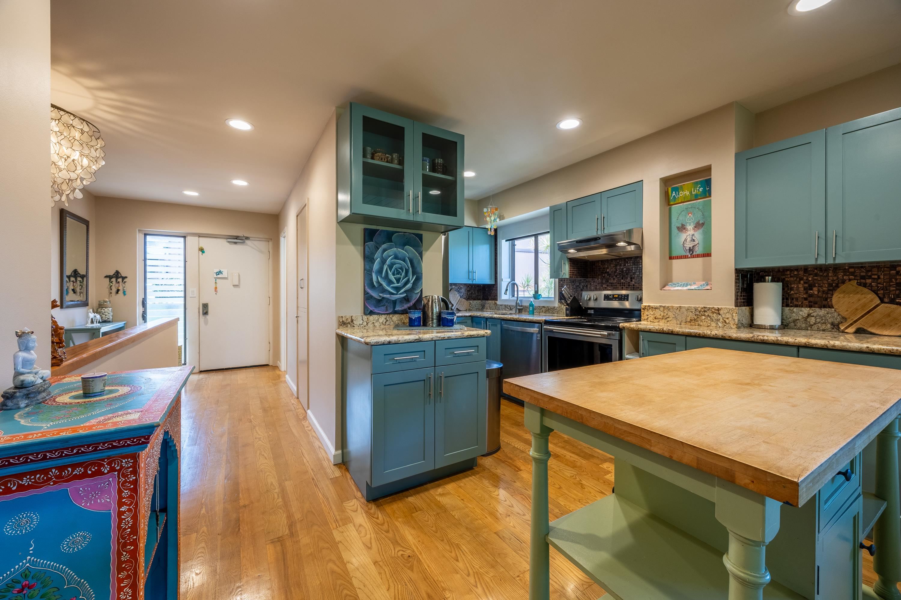 Hale Royale condo # B101, Lahaina, Hawaii - photo 13 of 50