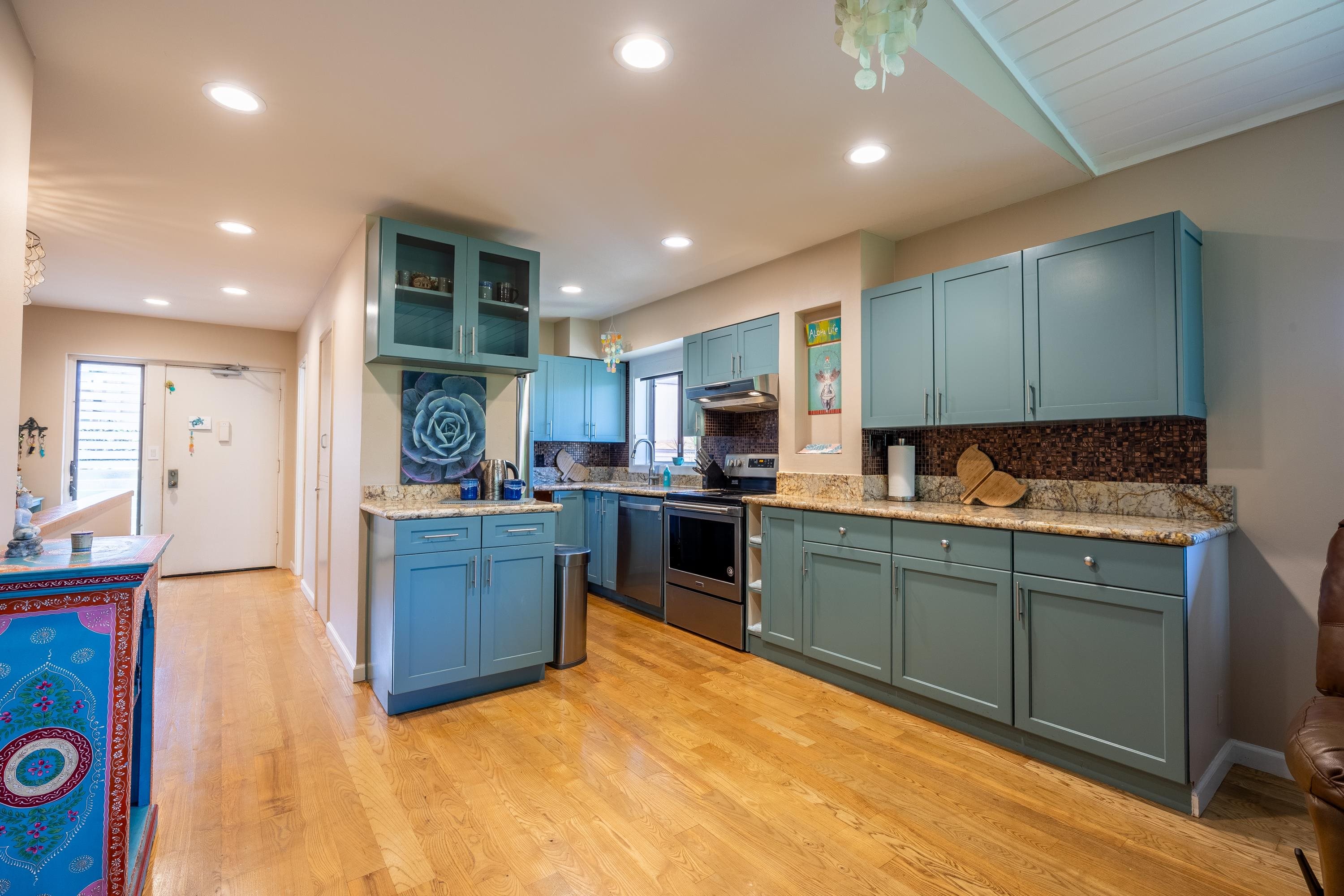 Hale Royale condo # B101, Lahaina, Hawaii - photo 14 of 50