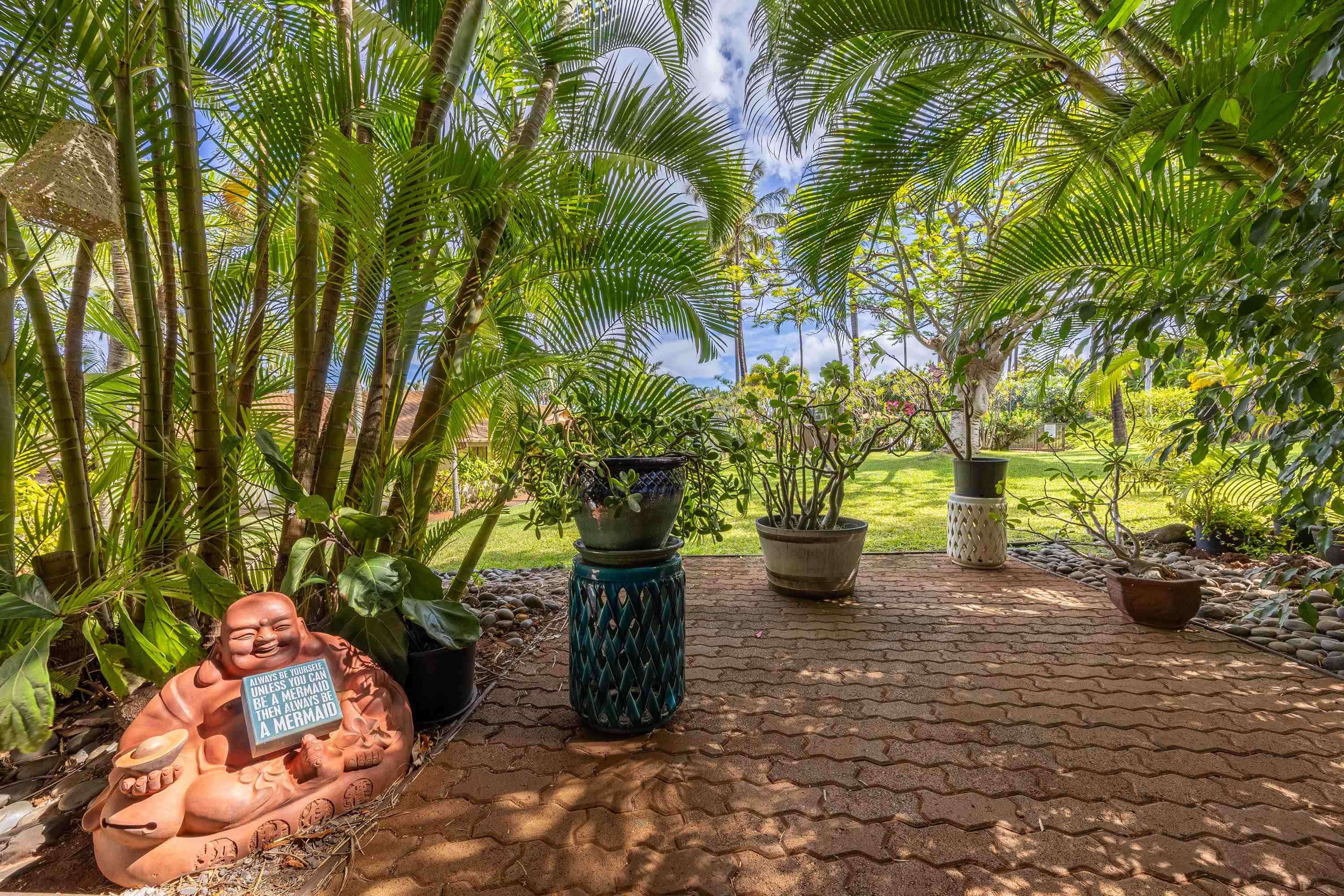 Hale Royale condo # B101, Lahaina, Hawaii - photo 5 of 50